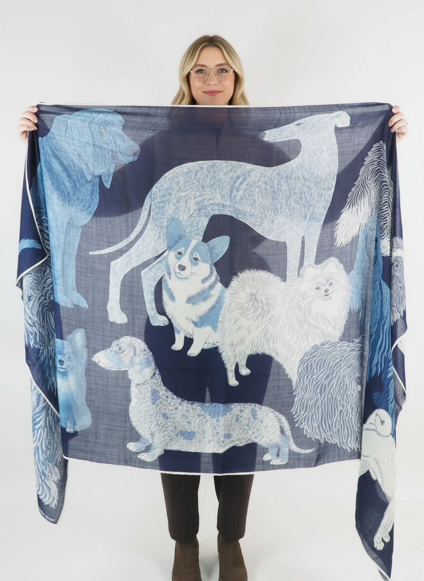 Schal aus Wolle mit Hundemotiv in Blau - Toutou Damen Accessoires Tücher & Schals Inoui E.