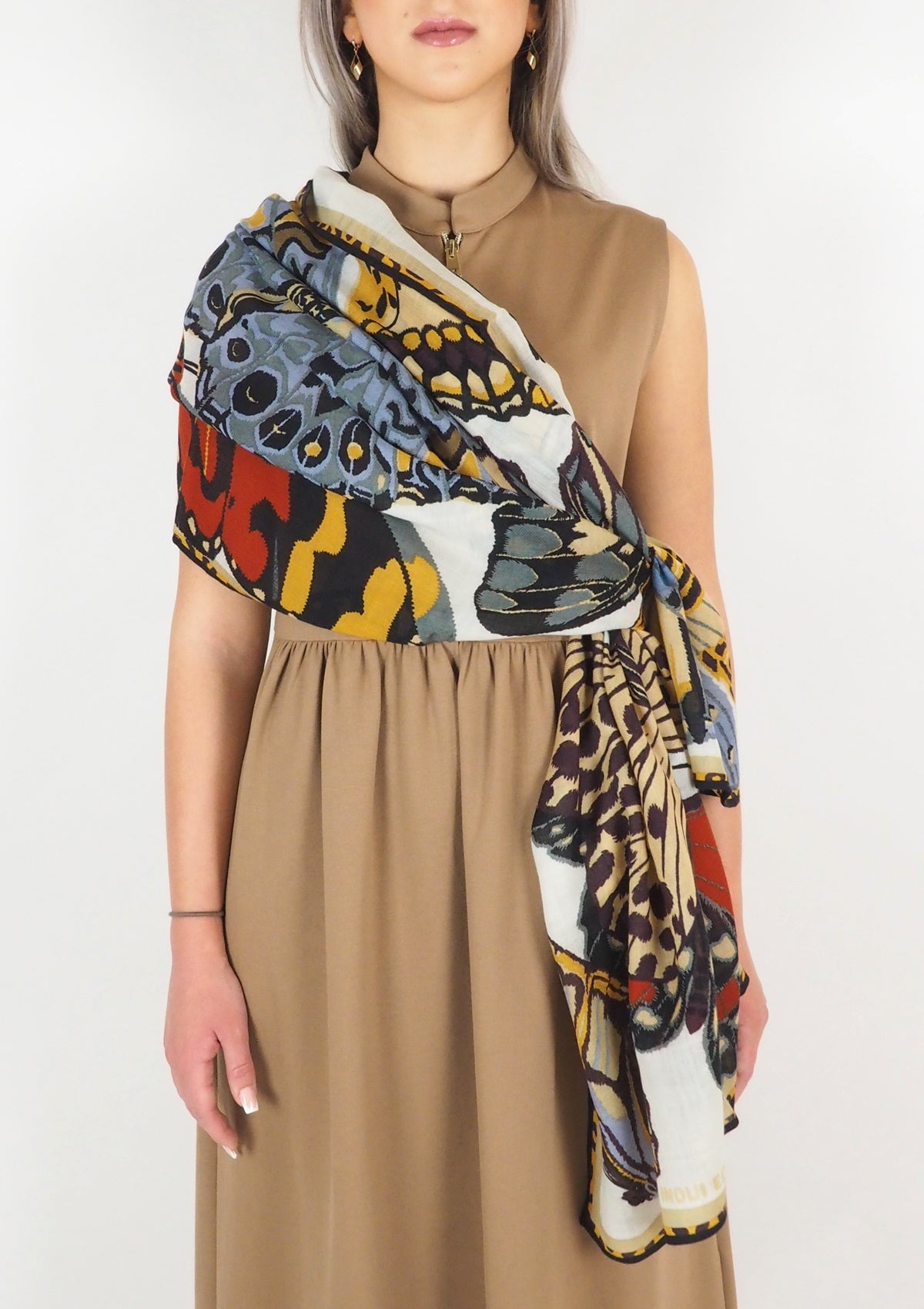 Schal aus Wolle mit Schmetterlingen in Weiß - Papillions Damen Accessoires Tücher & Schals Inoui E.