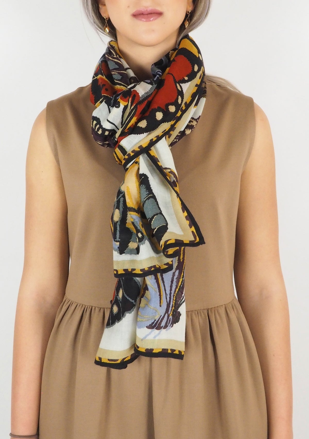 Schal aus Wolle mit Schmetterlingen in Weiß - Papillions Damen Accessoires Tücher & Schals Inoui E.