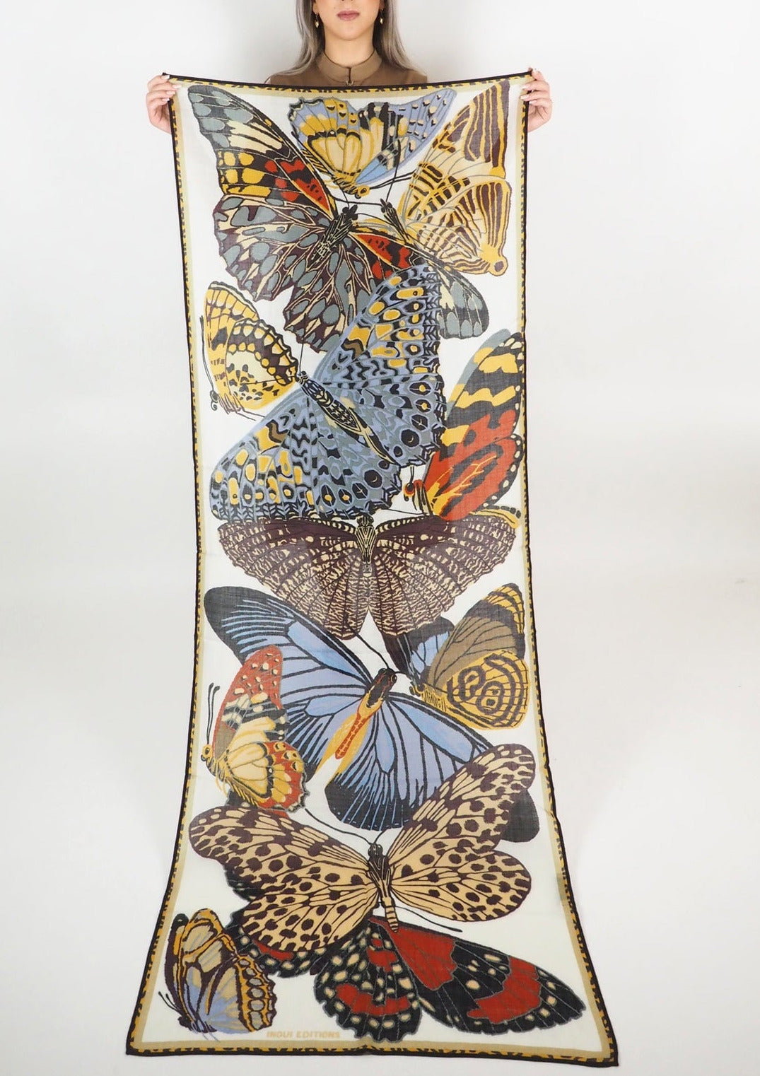 Schal aus Wolle mit Schmetterlingen in Weiß - Papillions Damen Accessoires Tücher & Schals Inoui E.