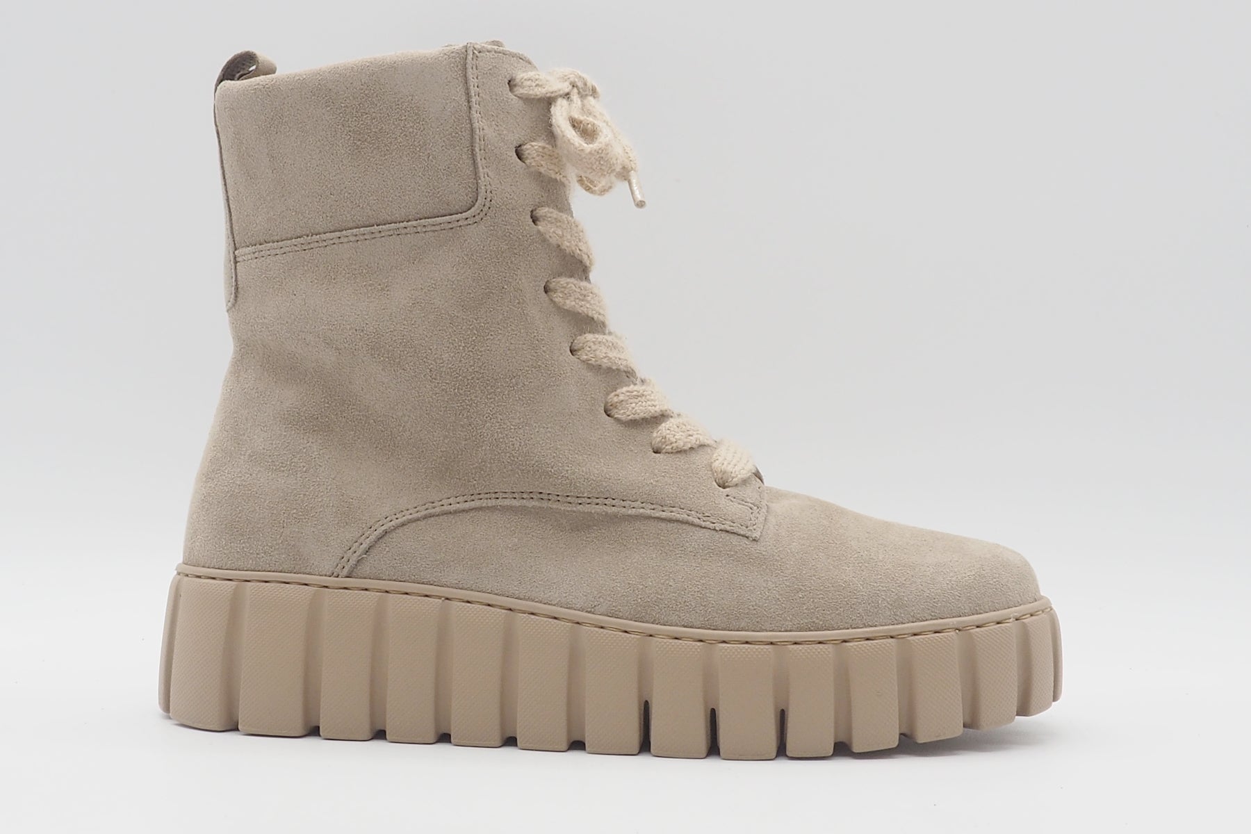 Softe Damen Schnürstiefelette aus Velours in Sand mit Keilsohle - 4cm Damen Stiefeletten Gabor