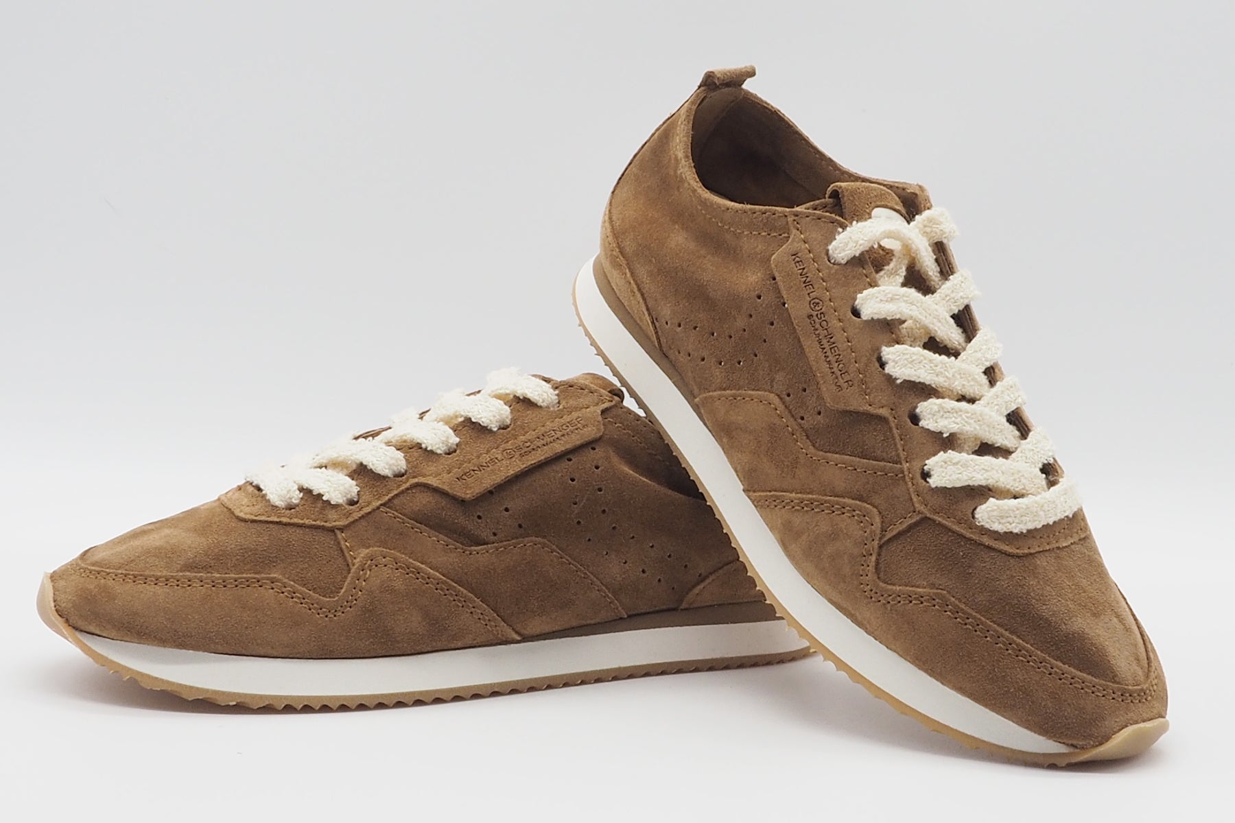 Softer Damen Sneaker aus Veloursleder in Braun mit weicher Sohle Damen Sneaker Kennel & Schmenger