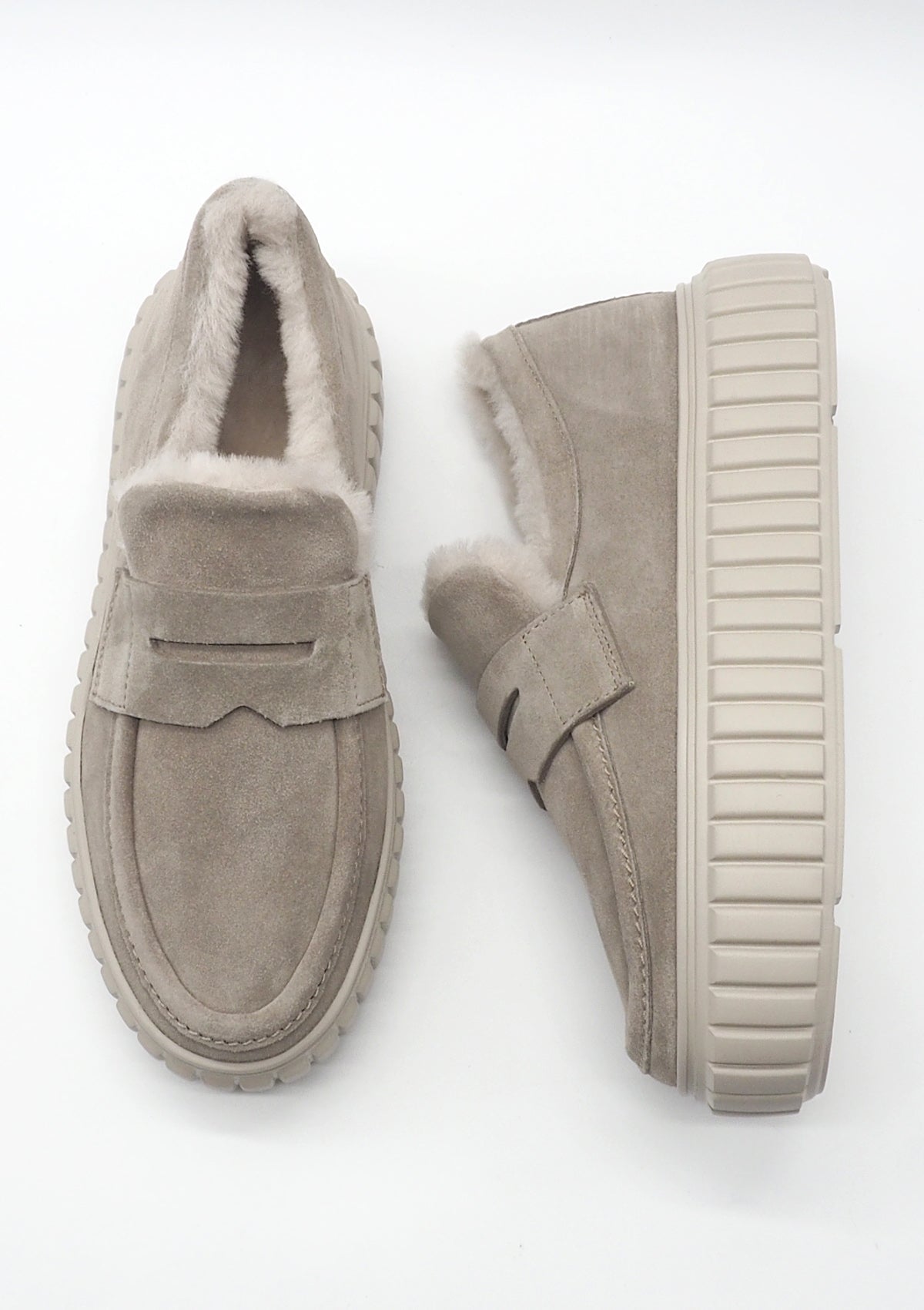 Sportiver Damen Loafer aus Veloursleder in Sand mit Lammfellfütterung - Zap Damen Loafers & Schnürer Kennel & Schmenger