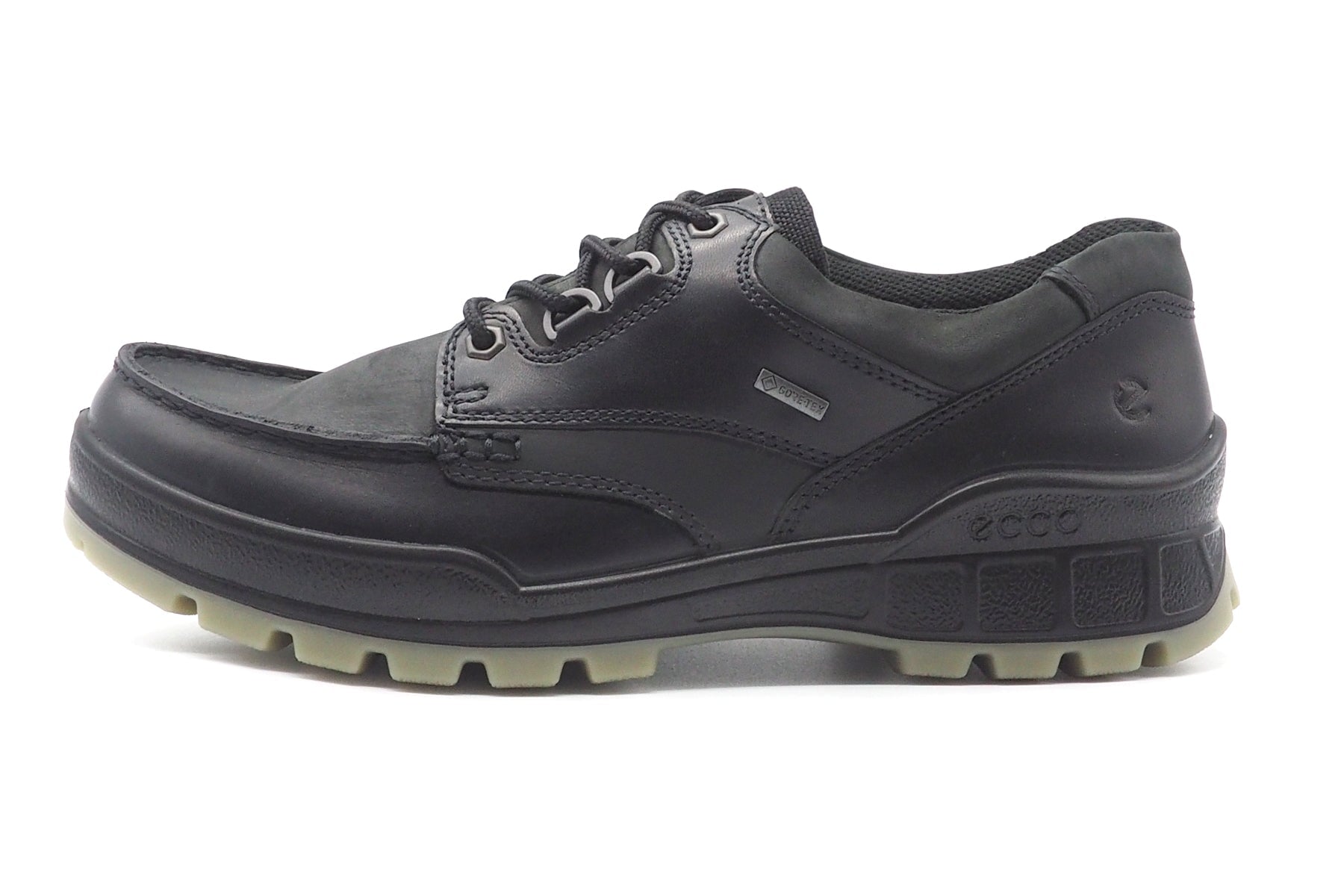 Sportiver Herren Halbschuh aus geöltem Nubuk in Schwarz & GORE-TEX® Membrane Herren Sneaker Ecco