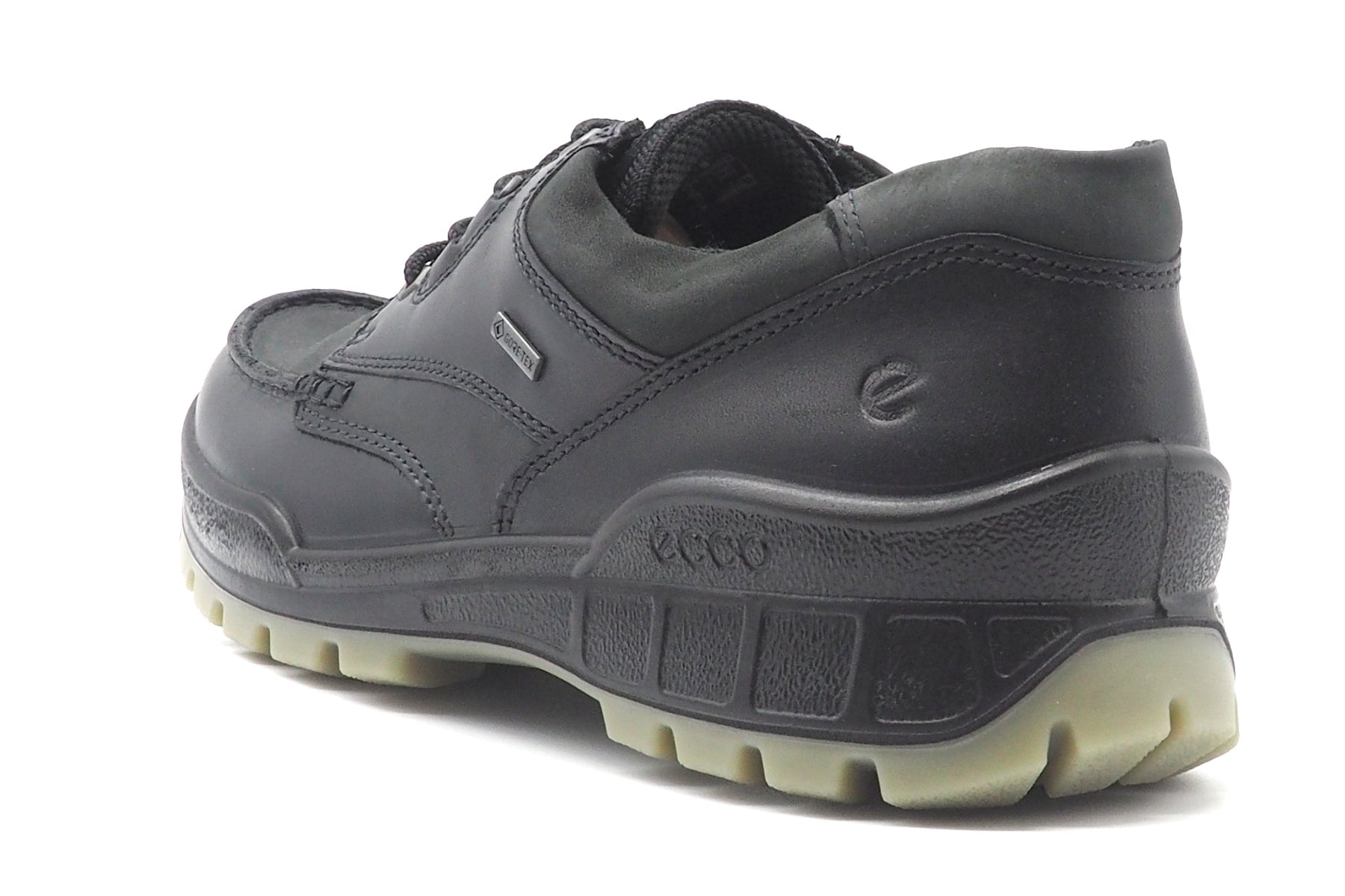 Sportiver Herren Halbschuh aus geöltem Nubuk in Schwarz & GORE-TEX® Membrane Herren Sneaker Ecco