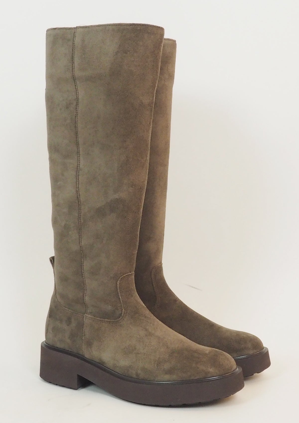 Sportlicher Damenstiefel aus Velours in Tope Damen Stiefel Gabor