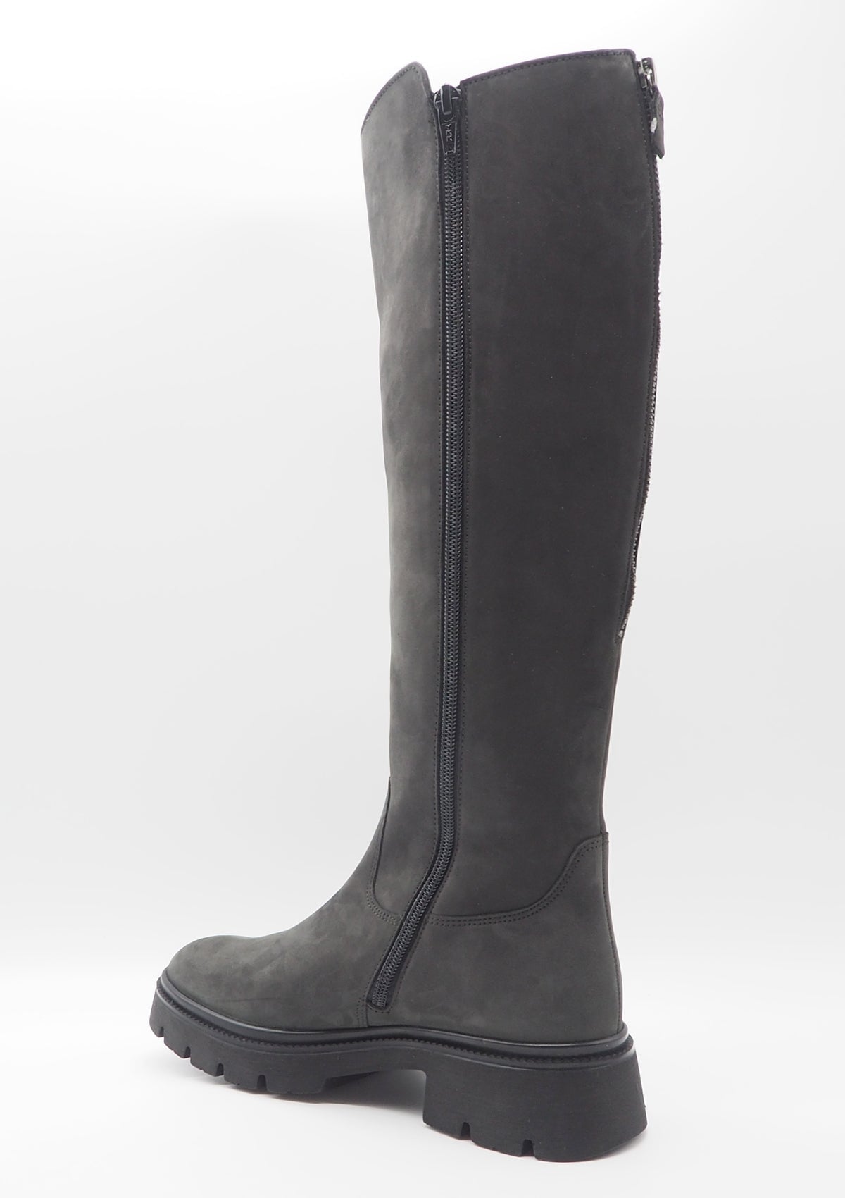 Sportlicher Damenstiefel in Nubukleder in Grau mit Profilsohle Damen Stiefel Gabor