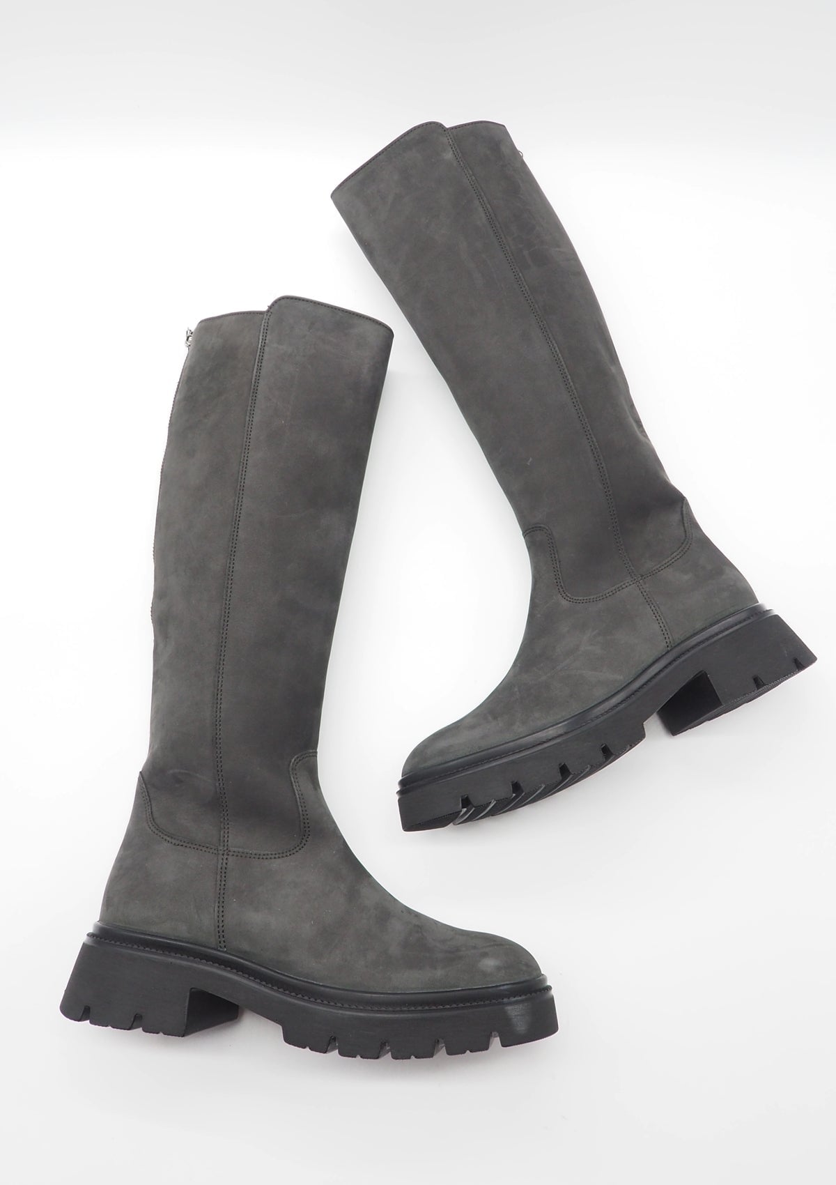 Sportlicher Damenstiefel in Nubukleder in Grau mit Profilsohle Damen Stiefel Gabor