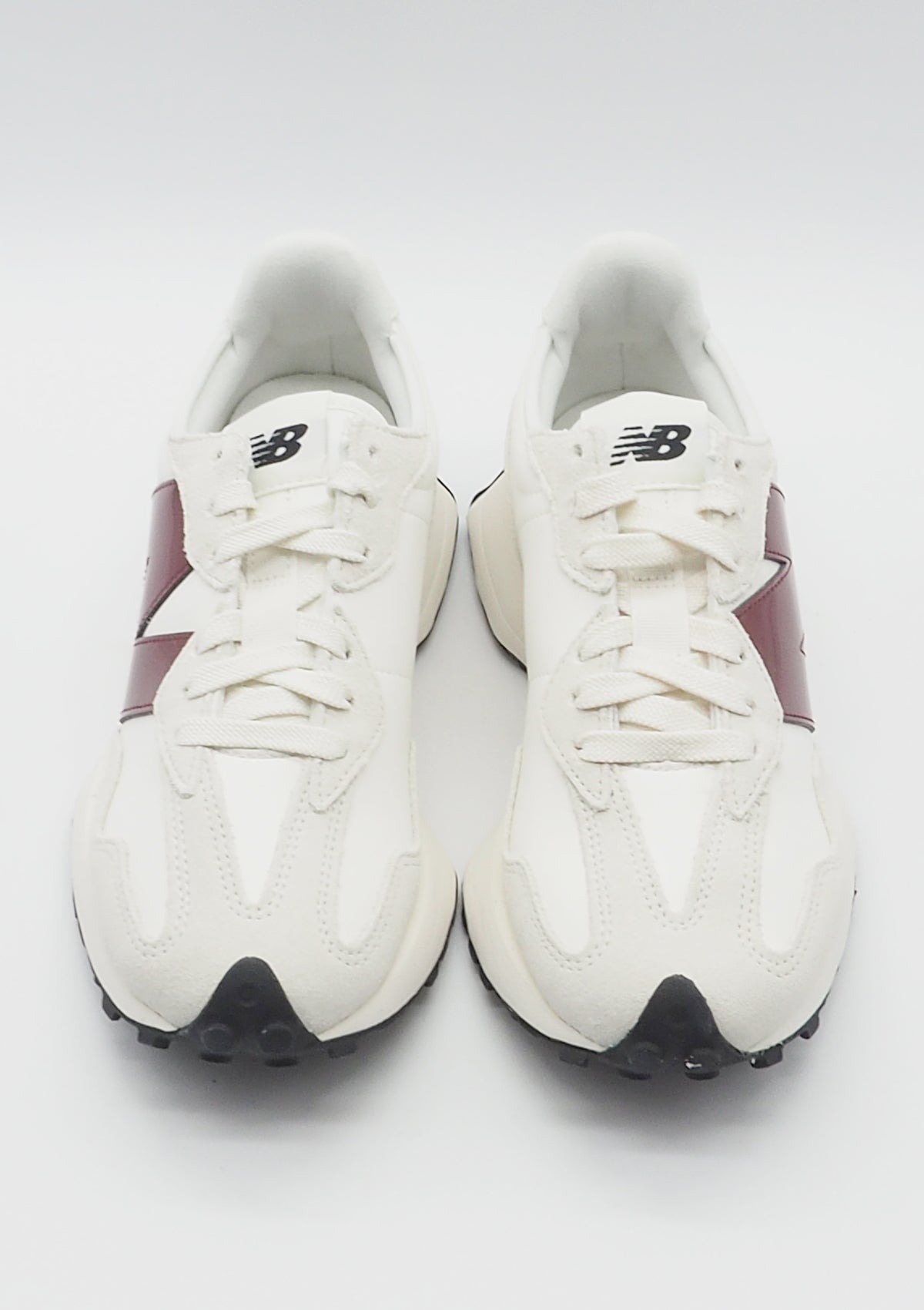 Stylischer Damen Sneaker 327 aus Leder in Weiß & Bordeaux Damen Sneaker New Balance