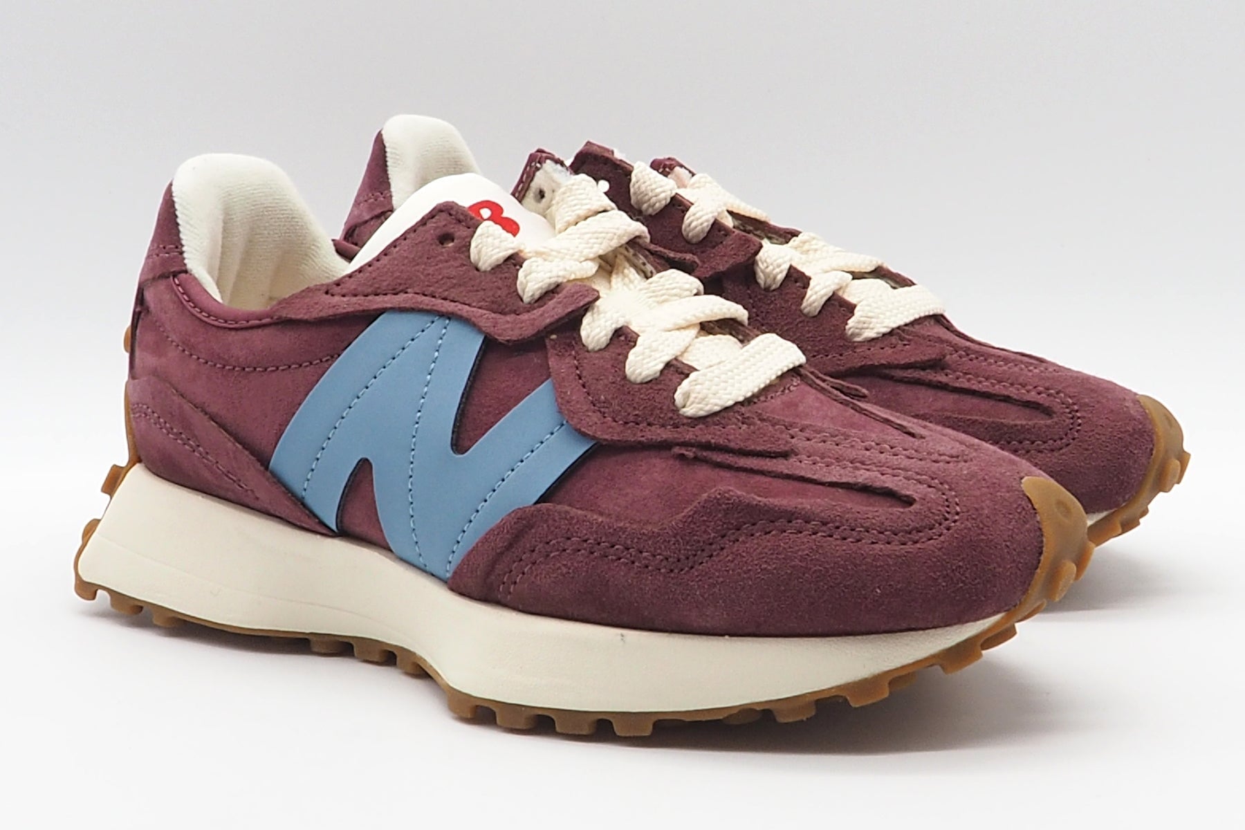Stylischer Damen Sneaker 327 Nubukleder in Bordeaux Damen Sneaker New Balance