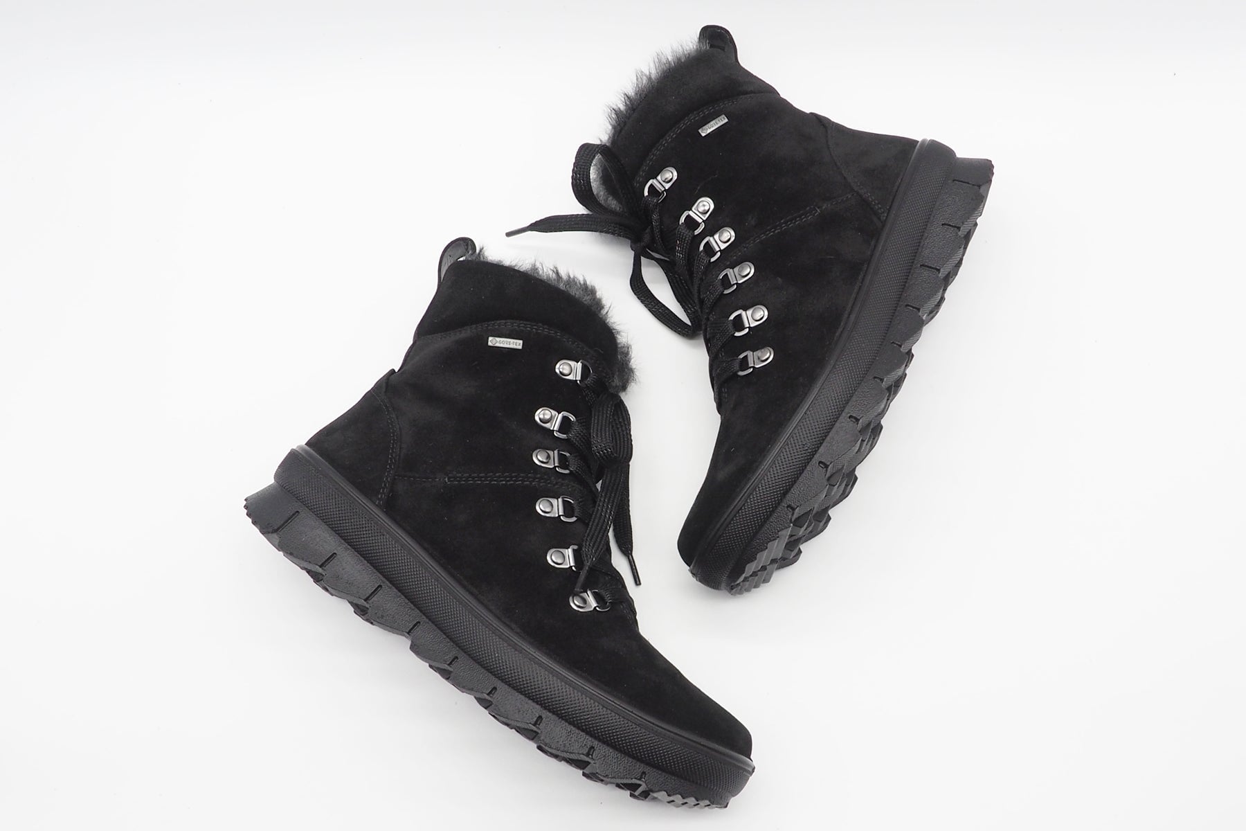 Wasserdichter Damen Schnürboot aus Velours in Schwarz mit Flauschfutter - Gore tex Damen Schnürboots Legero