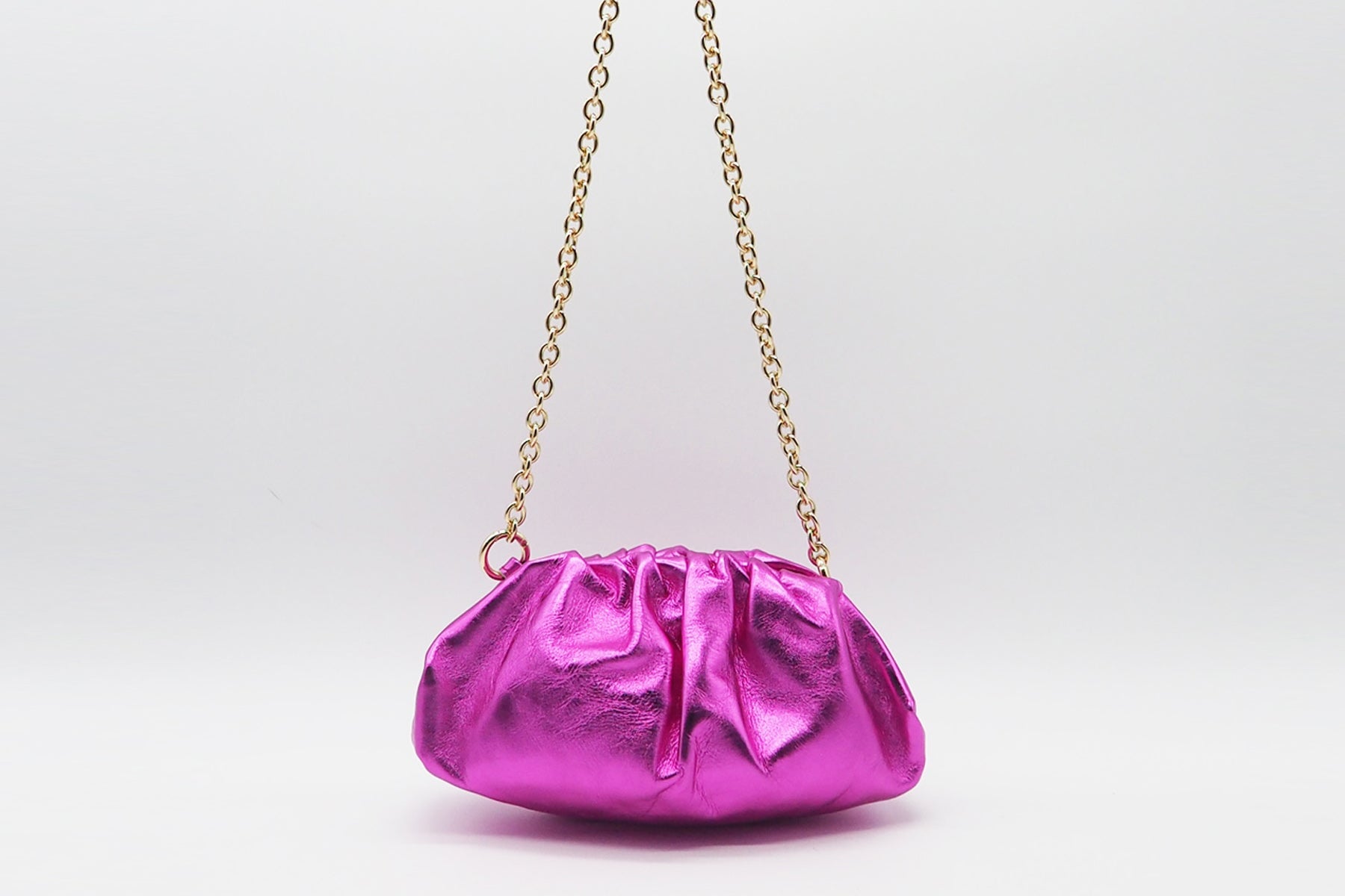 Clutch aus Metallicleder in Pink Taschen Clutches Nina Hill