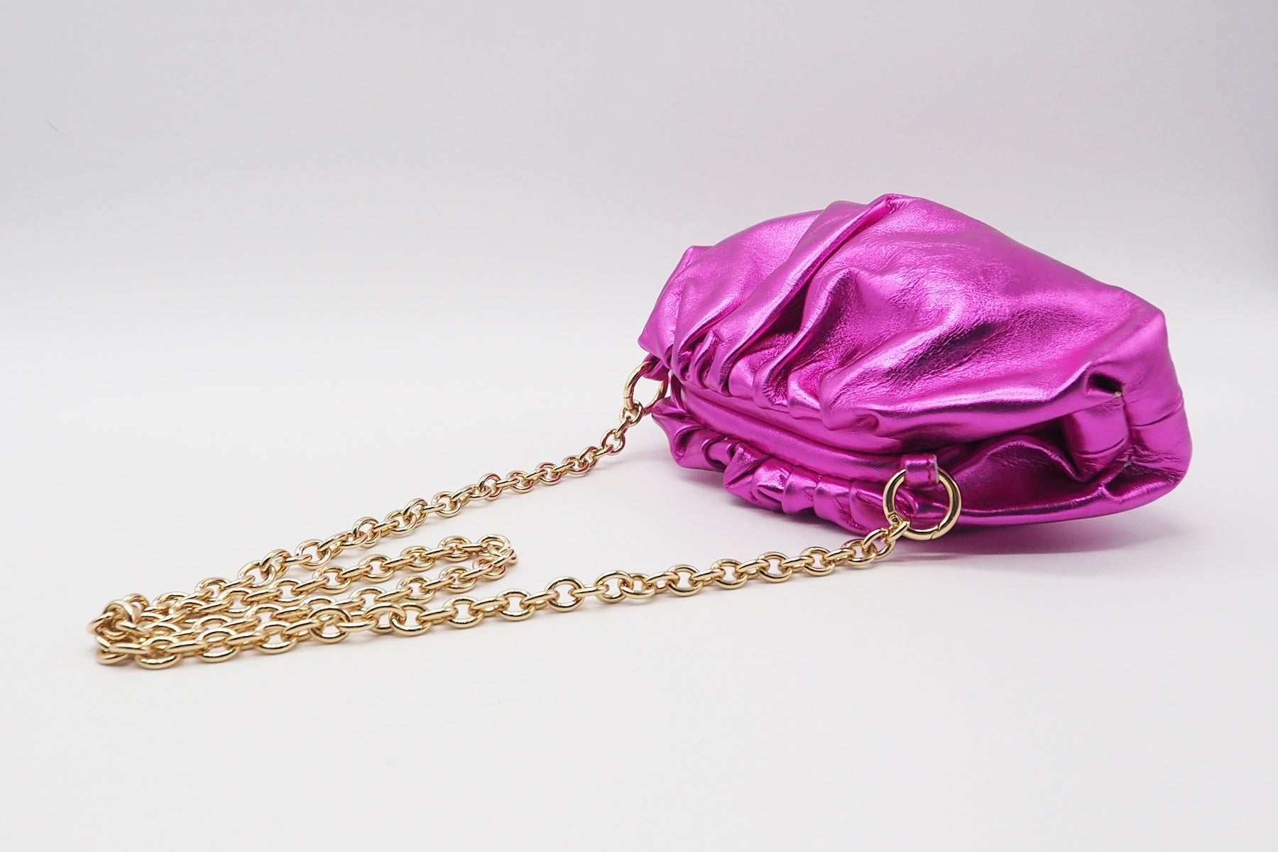 Clutch aus Metallicleder in Pink Taschen Clutches Nina Hill