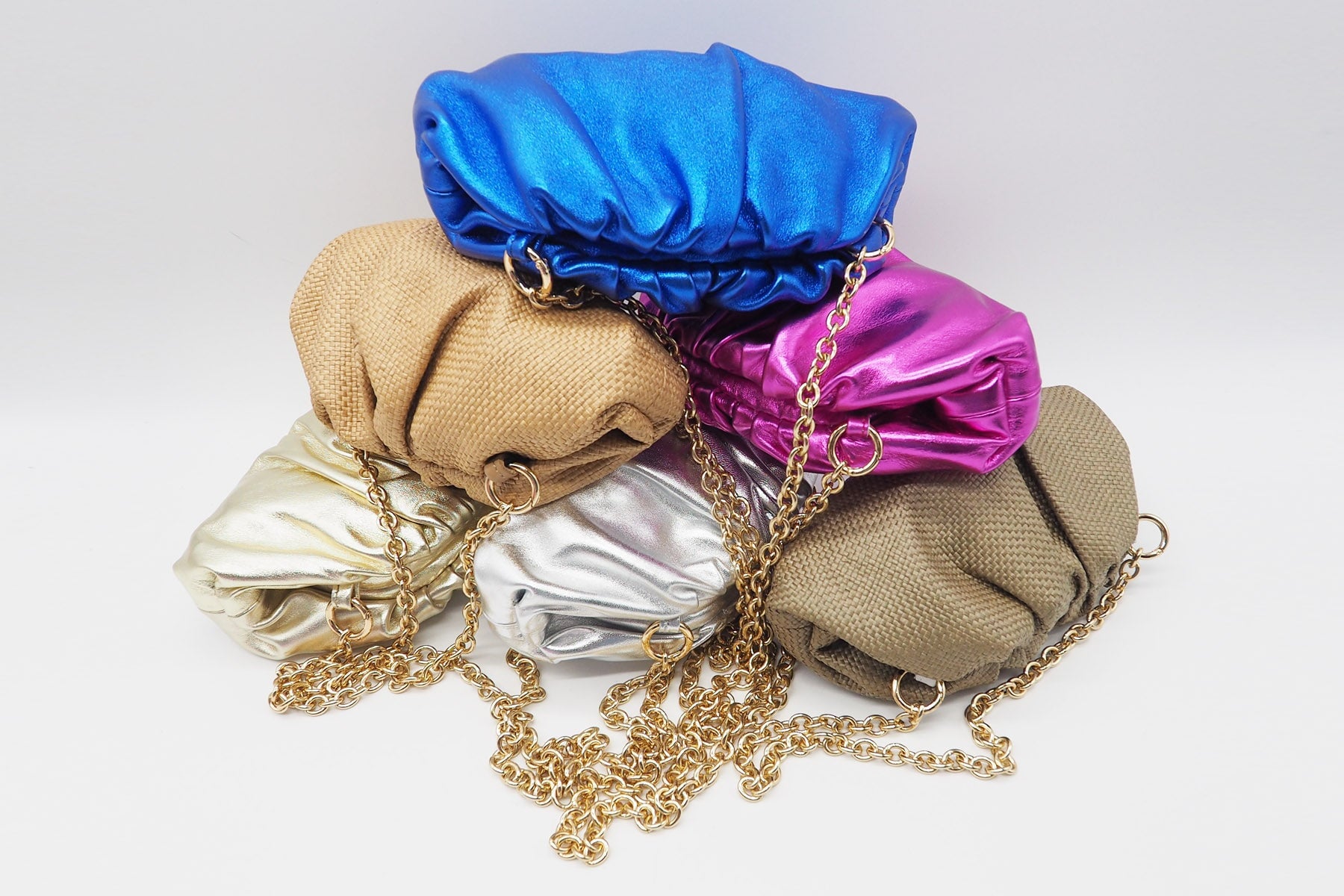 Clutch aus Metallicleder in Royalblau Taschen Clutches Nina Hill