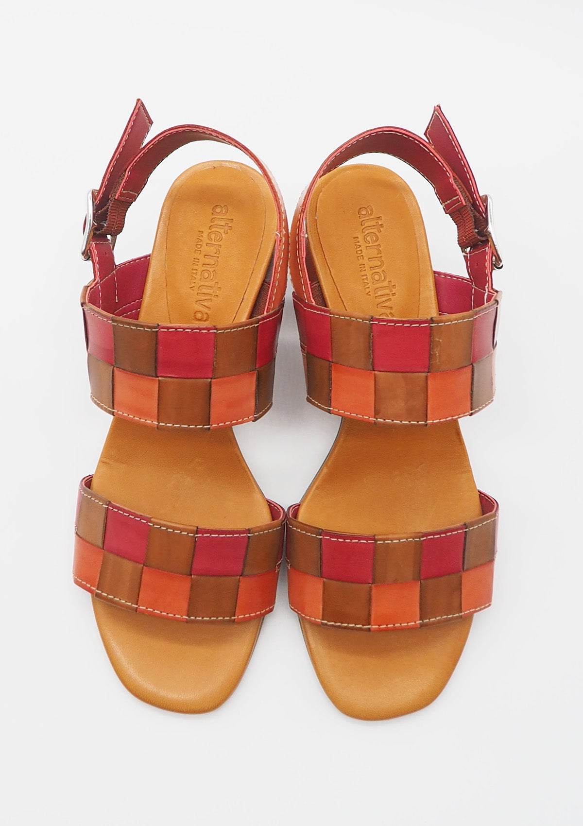 Damen Absatz-Sandale aus geflochtenem Leder in Rot, Braun & Orange Damen Sandalen Alternativa