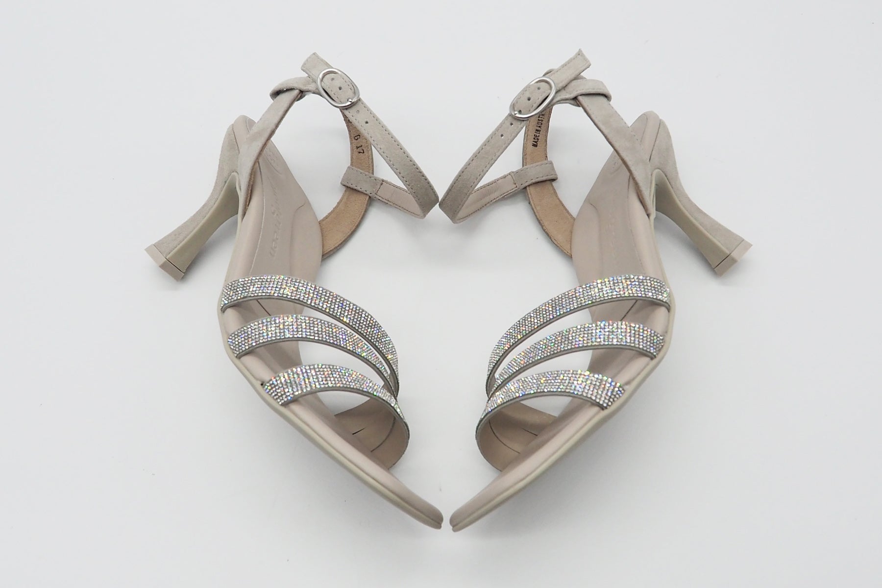 Damen Absatz-Sandale aus Veloursleder in Stone - Absatz 9cm Damen Sandalen Paul Green