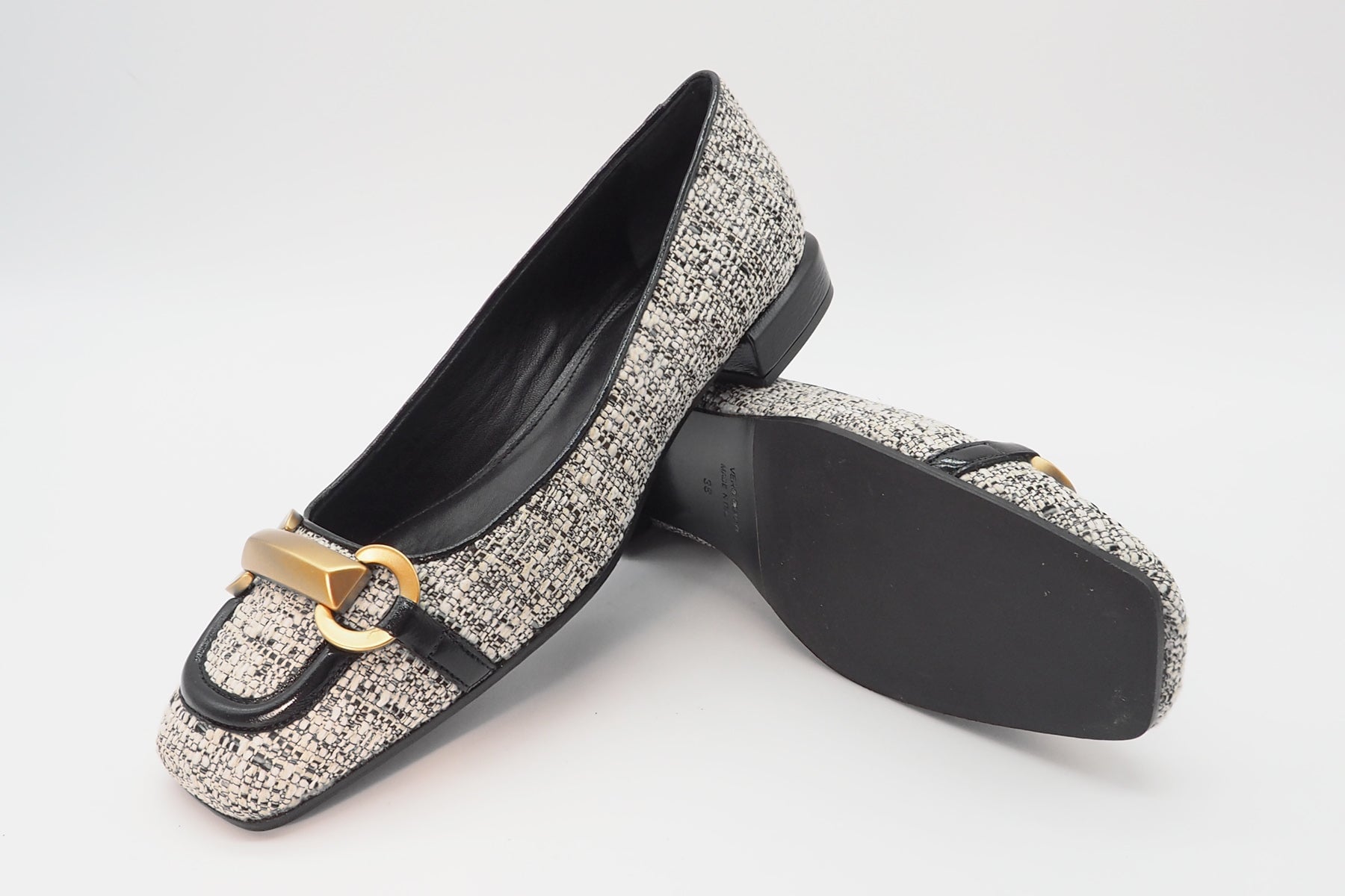 Damen Ballerina aus Buklet in Schwarz & Weiß - Absatz 2cm Damen Ballerinas Chantal