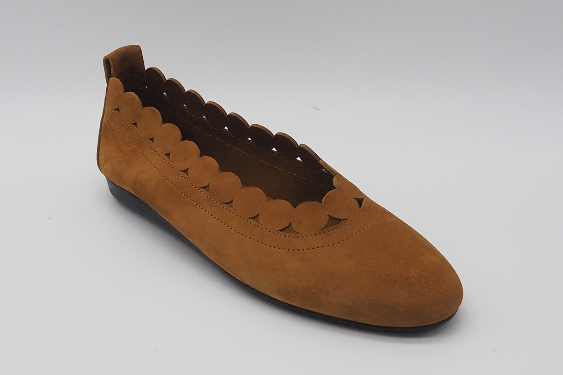 Damen Ballerina aus Nubukleder in Caramel Damen Ballerinas Arche