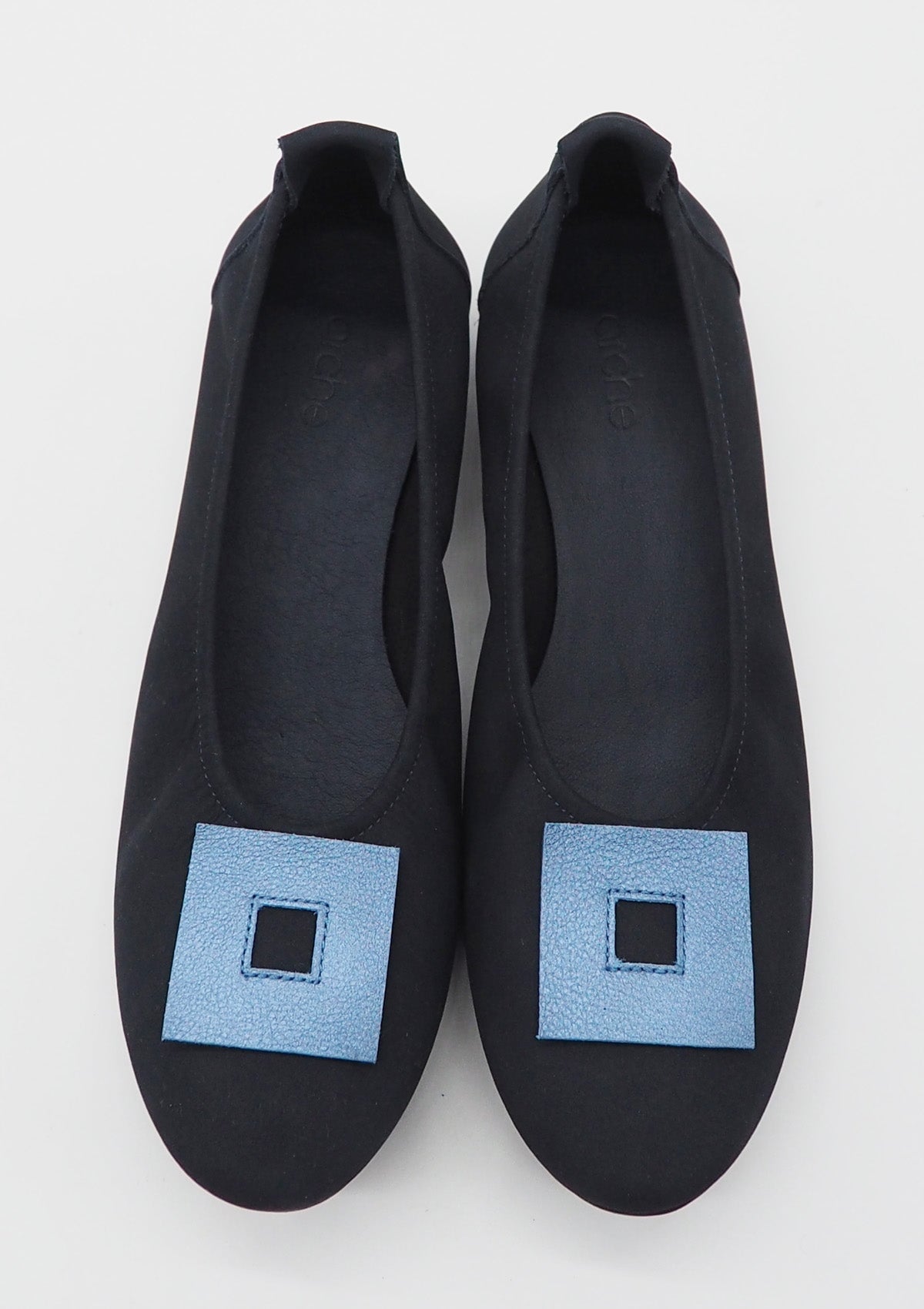 Damen Ballerina aus Nubukleder in Dunkelblau - Absatz 2cm - Nikara Damen Ballerinas Arche