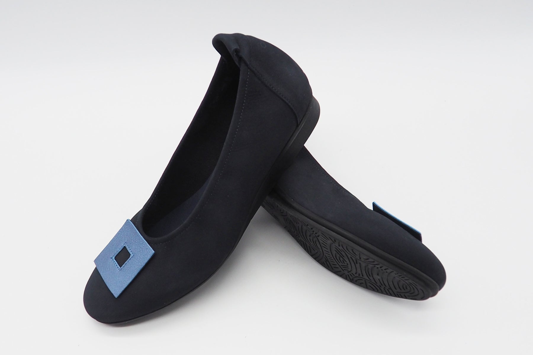 Damen Ballerina aus Nubukleder in Dunkelblau - Absatz 2cm - Nikara Damen Ballerinas Arche
