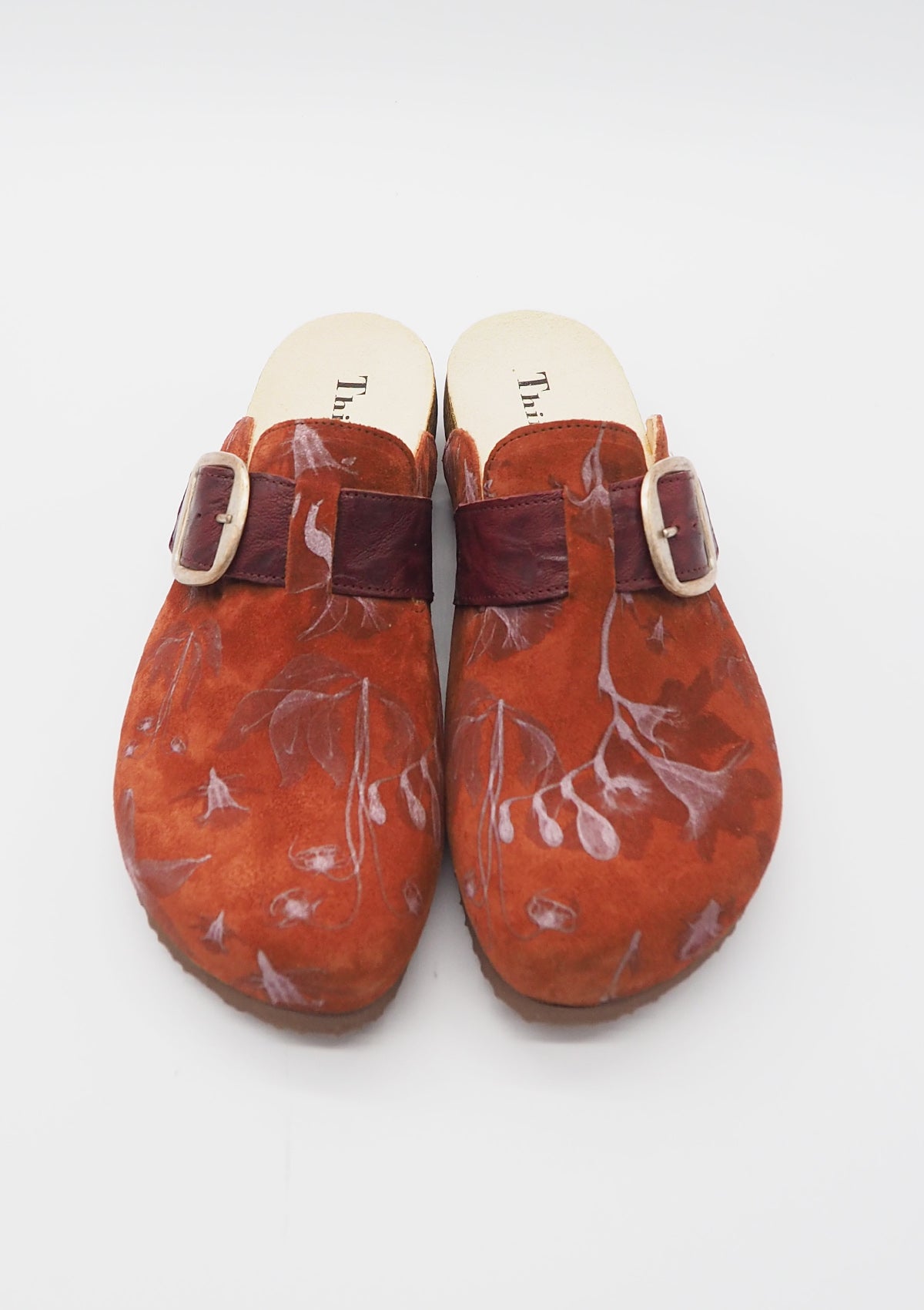 Damen Bio-Pantoffel "Julia" aus bedrucktem Veloursleder in Ziegel Damen Naturfußbett Think