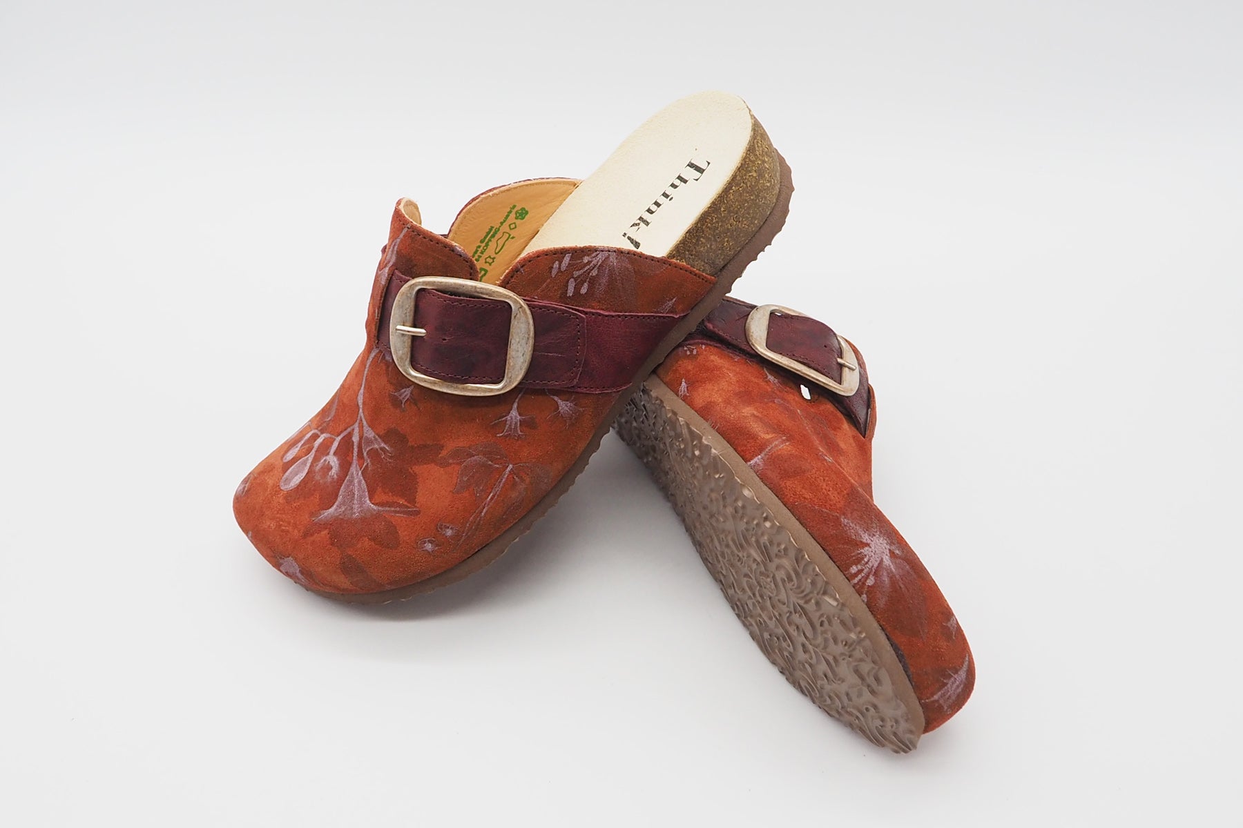 Damen Bio-Pantoffel "Julia" aus bedrucktem Veloursleder in Ziegel Damen Naturfußbett Think