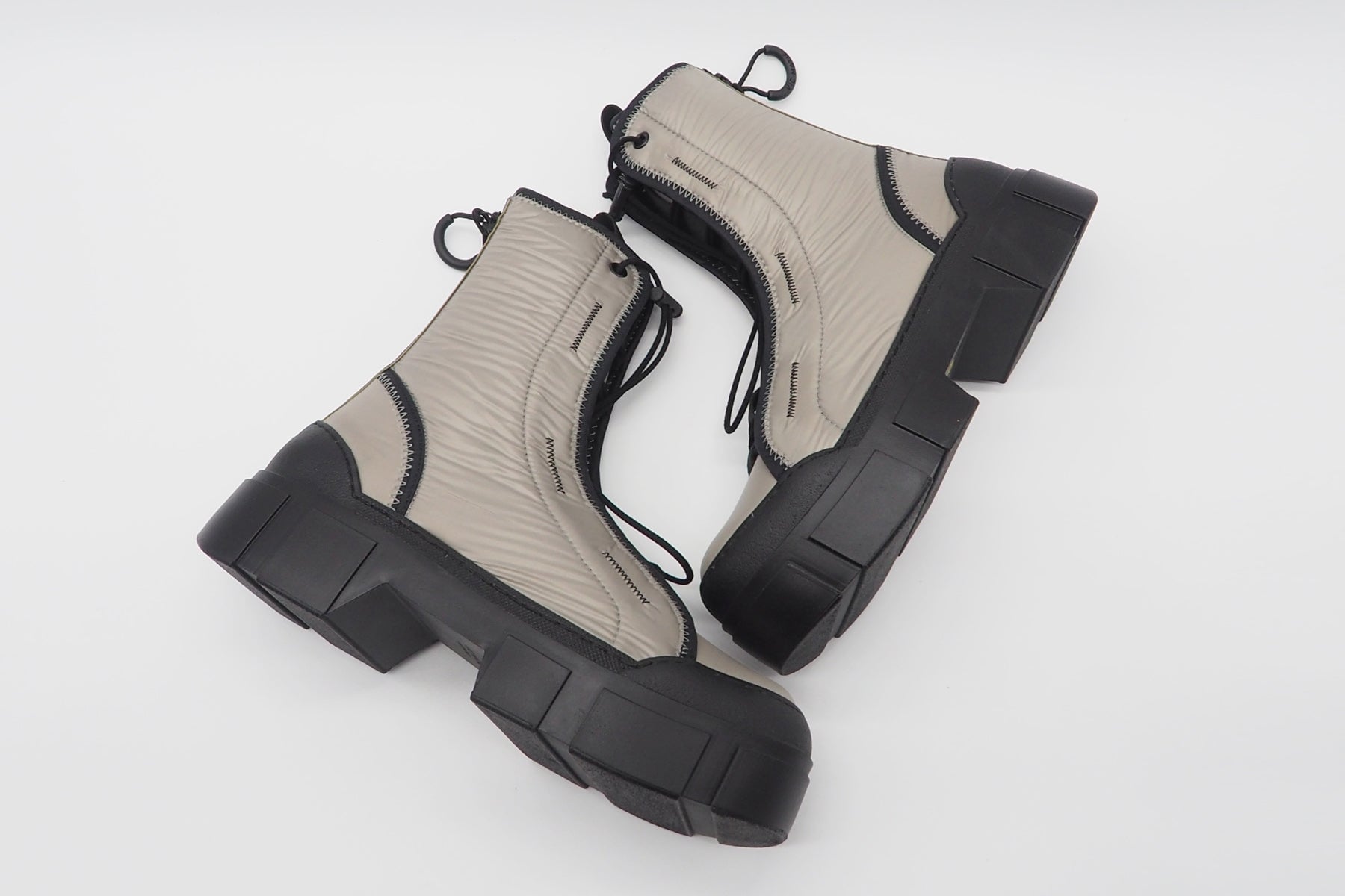 Damen Boots aus Nylon in Grau - Absatz 4cm Damen Boots & Booties Vic Matié
