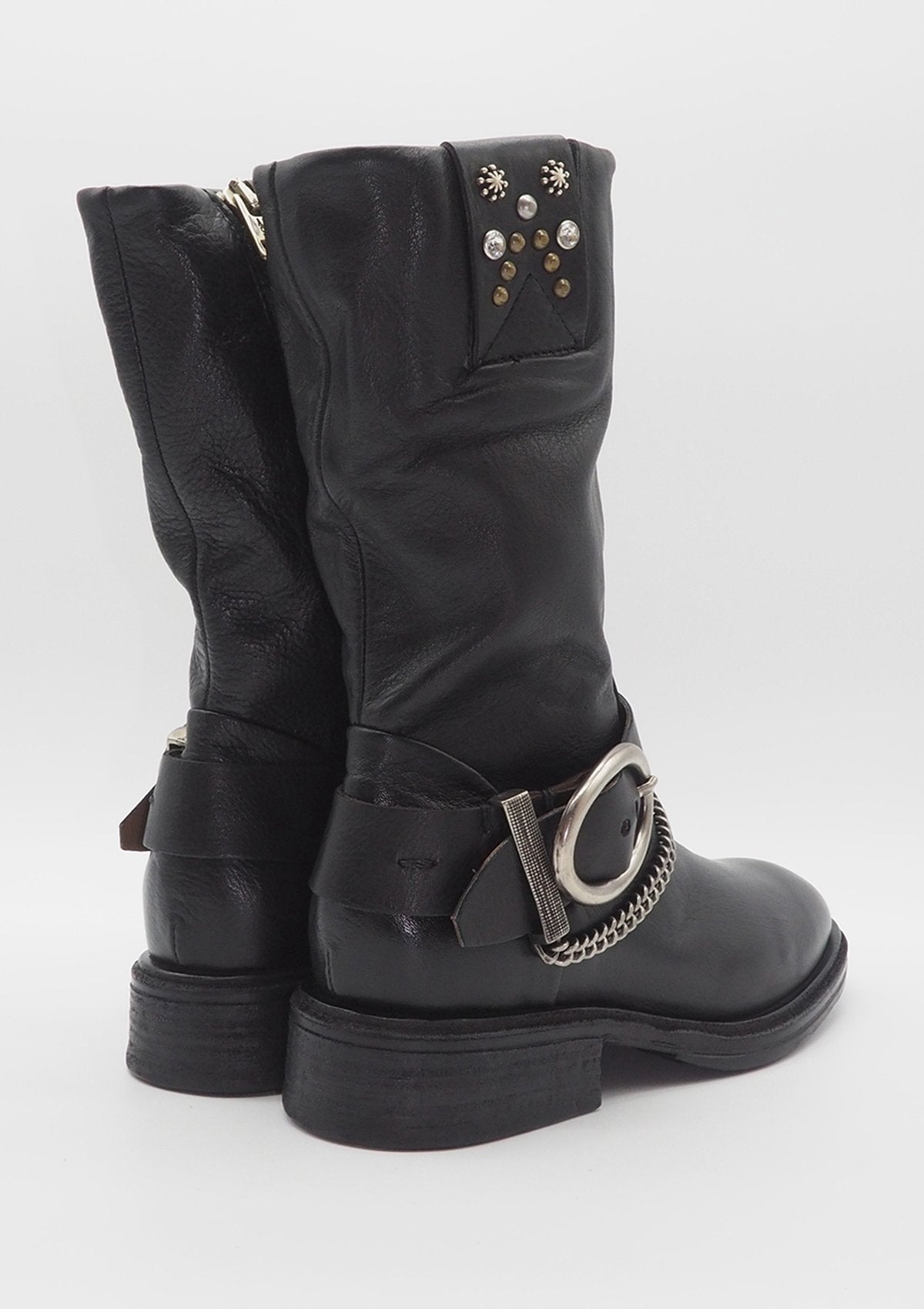 Damen Boots in Schwarz mit opulenter Schnalle & Kettendetail Damen Boots A.S. 98