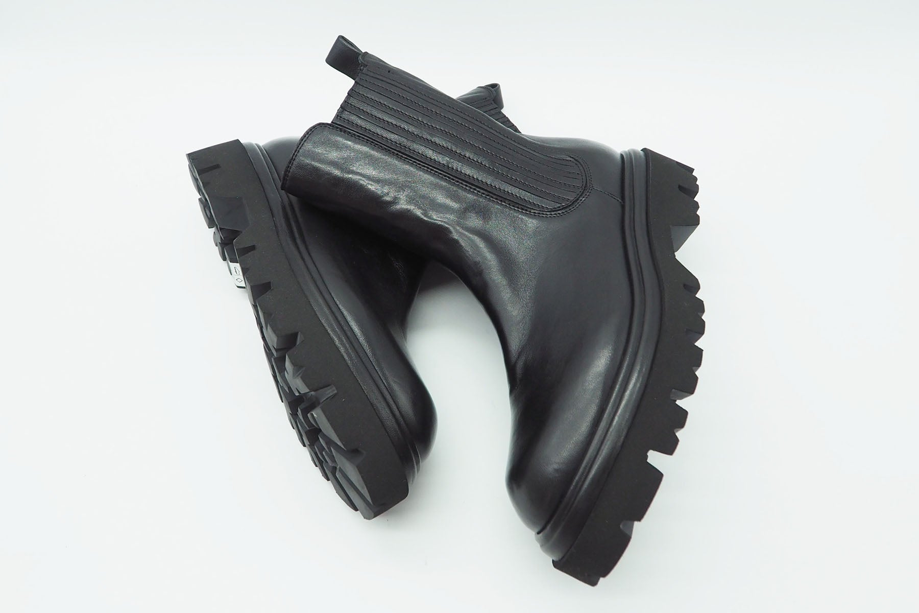 Damen Chelsea-Boot aus Glattleder in Schwarz - Absatz 3cm Damen Boots & Booties Fruit