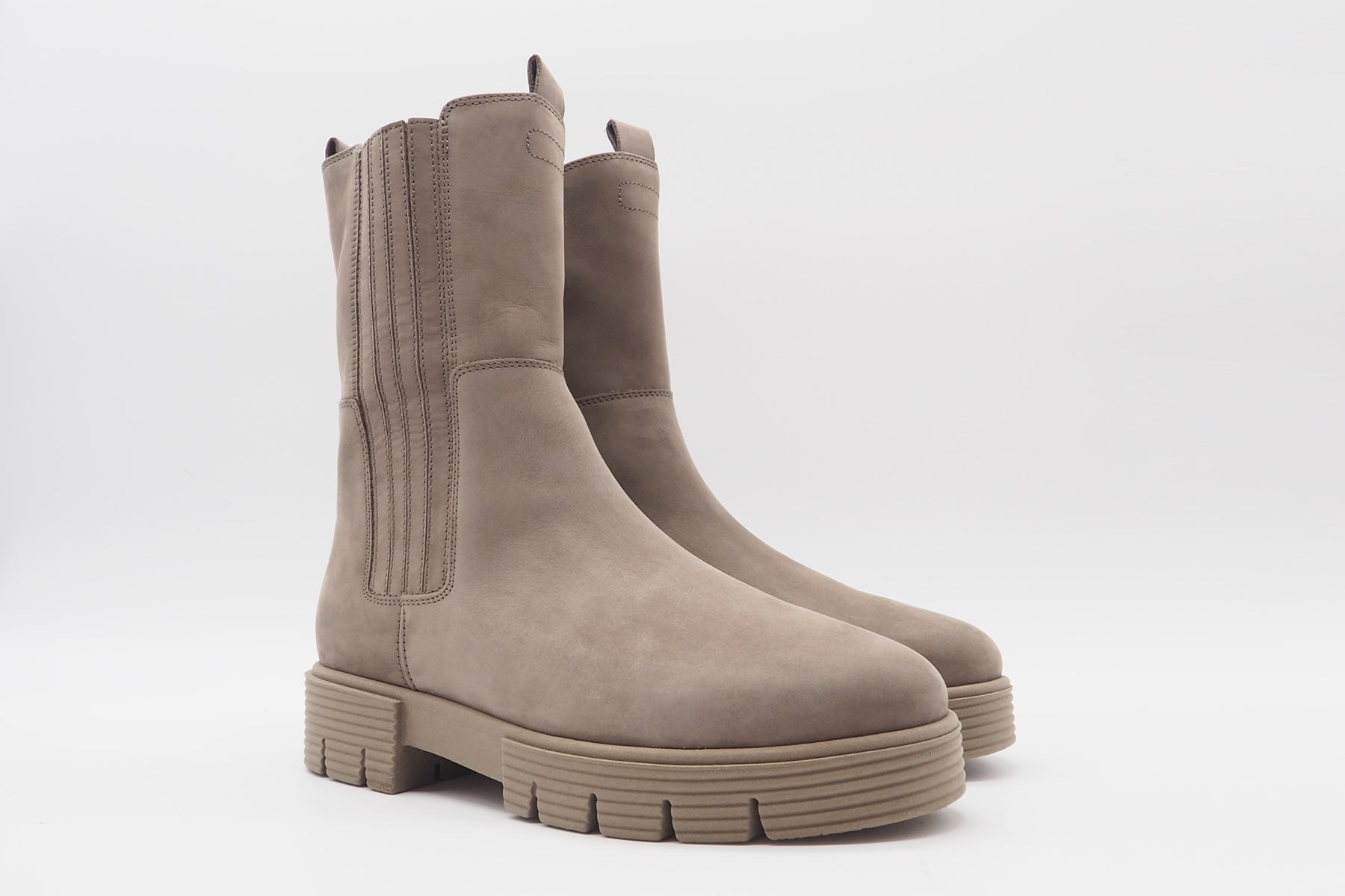 Damen Chelsea-Boot aus Nubukleder in Fango - Absatz 4cm Damen Boots & Booties Gabor