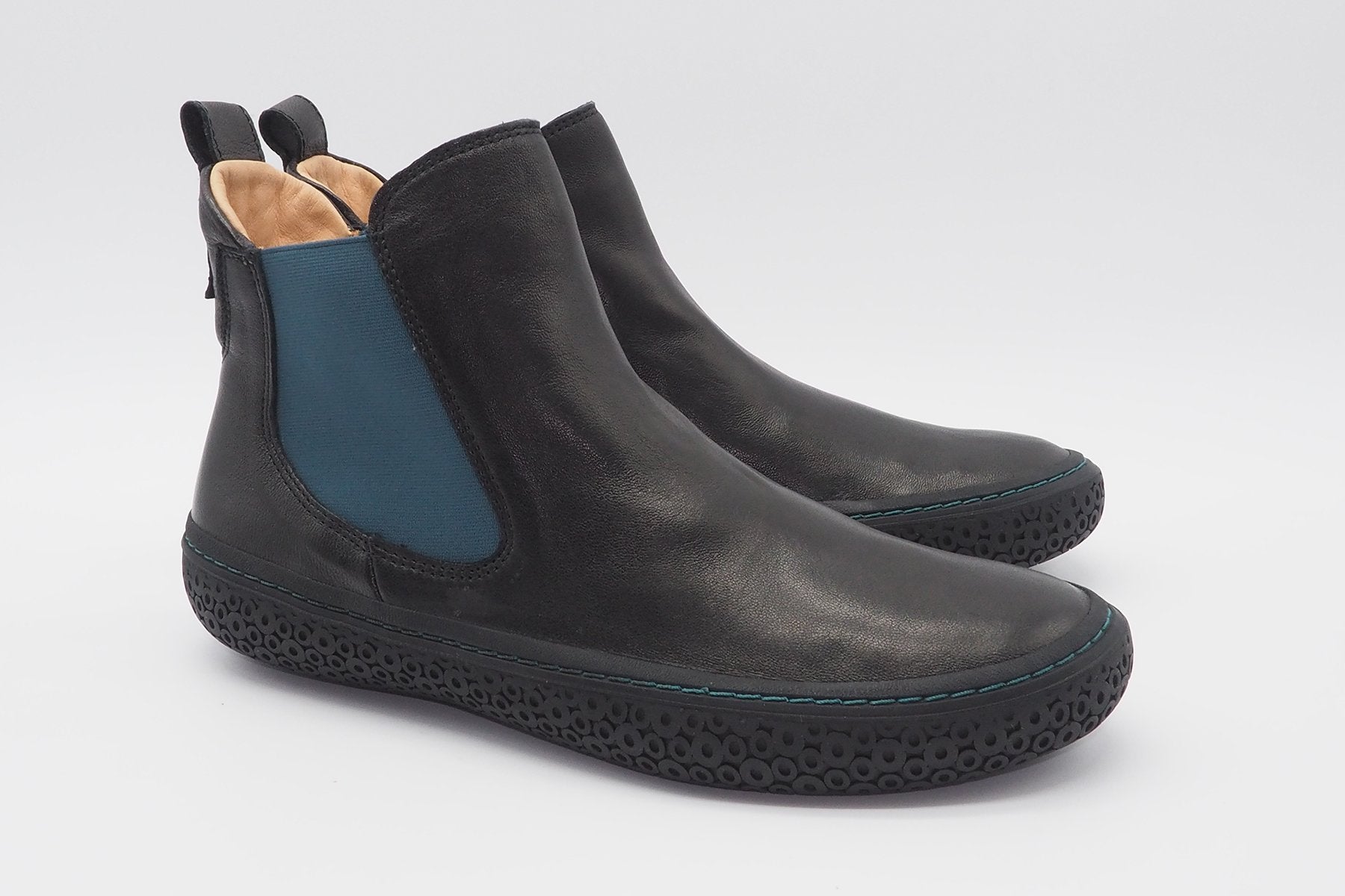 Damen Chelsea Stiefeletten in Schwarz mit blauem Gummizug Damen Stiefeletten Think