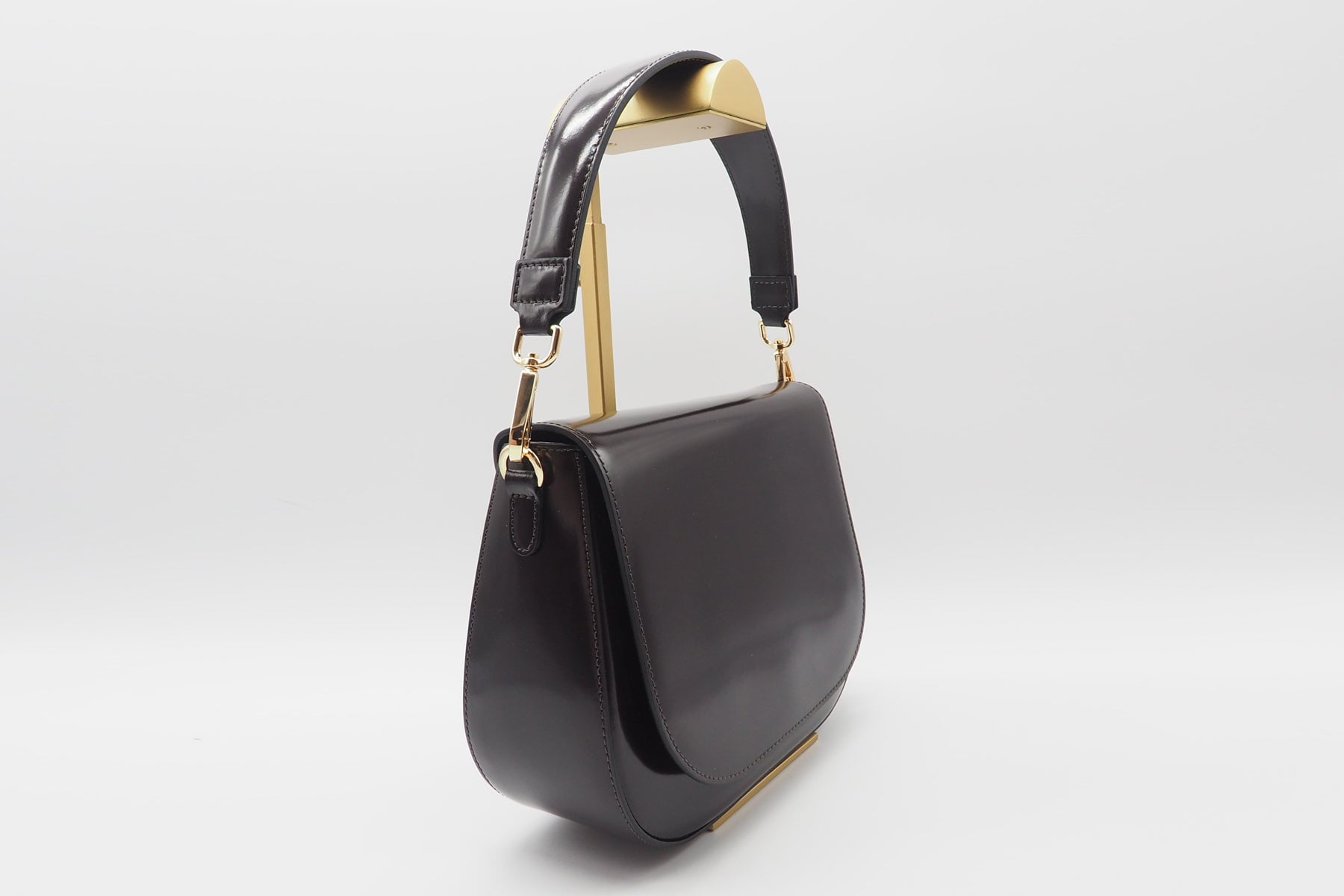 Damen Crossbody- & Schultertasche aus Glattleder in Dunkelbraun Taschen Crossnbody & Schultertaschen Nina Hill