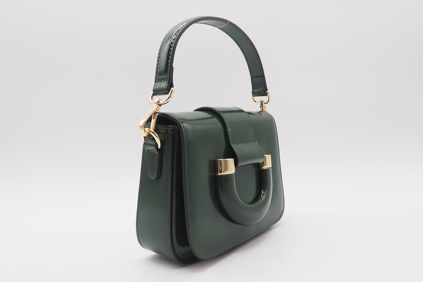 Damen Crossbody- & Schultertasche aus Glattleder in Dunkelgrün Taschen Crossnbody & Schultertaschen Nina Hill