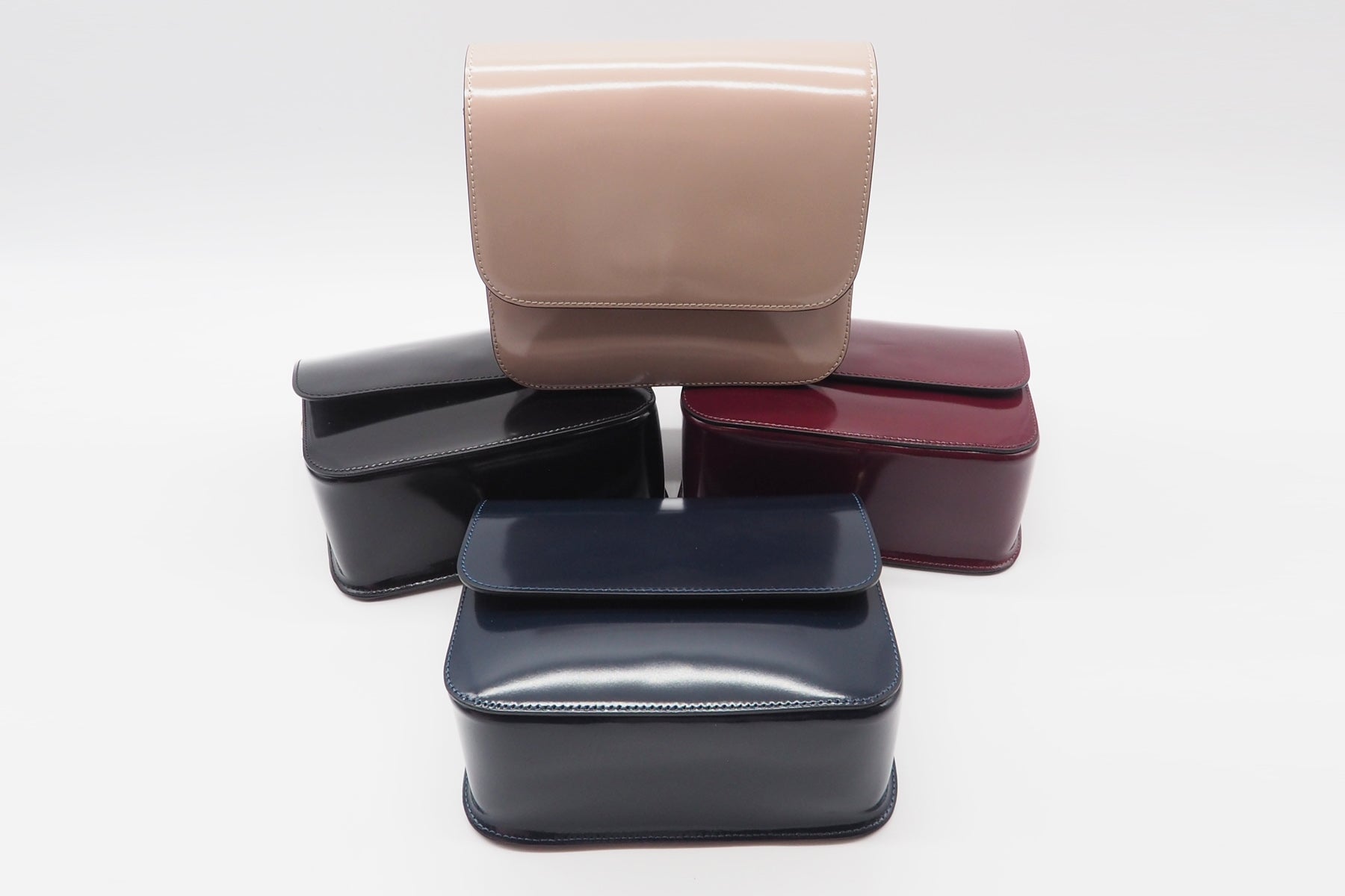 Damen Crossbody- & Schultertasche aus Glattleder in Schwarz Taschen Crossnbody & Schultertaschen Nina Hill