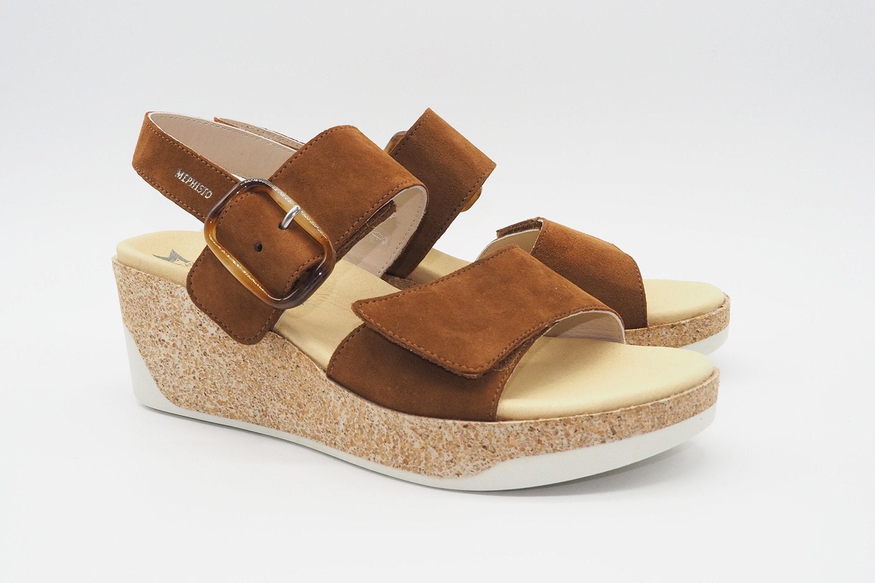 Damen Keilsandale aus Korkgemisch und softem Fußbett in Braun Damen Sandalen Mephisto