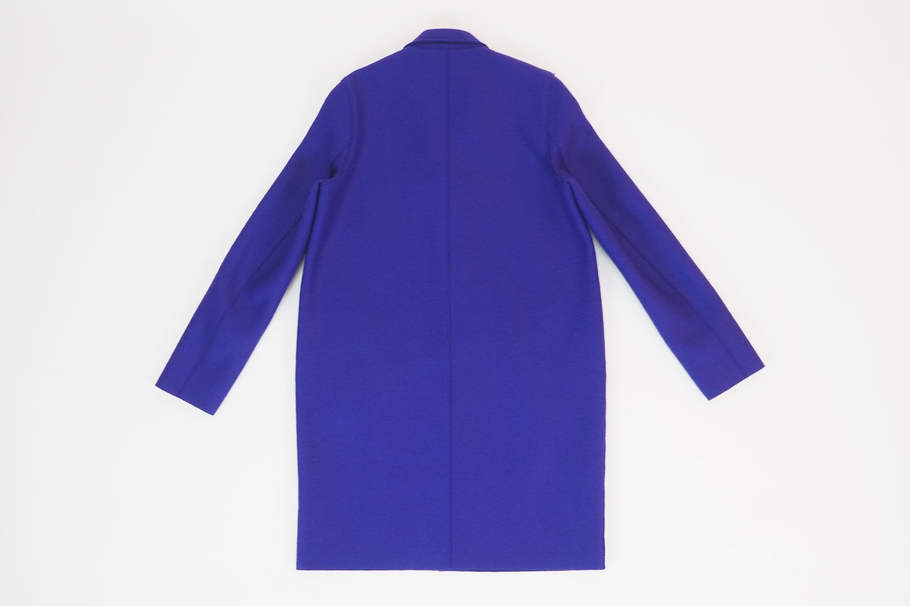 Damen Kokonmantel aus gepresster Wolle in Lila Damen Mantel Harris Wharf London