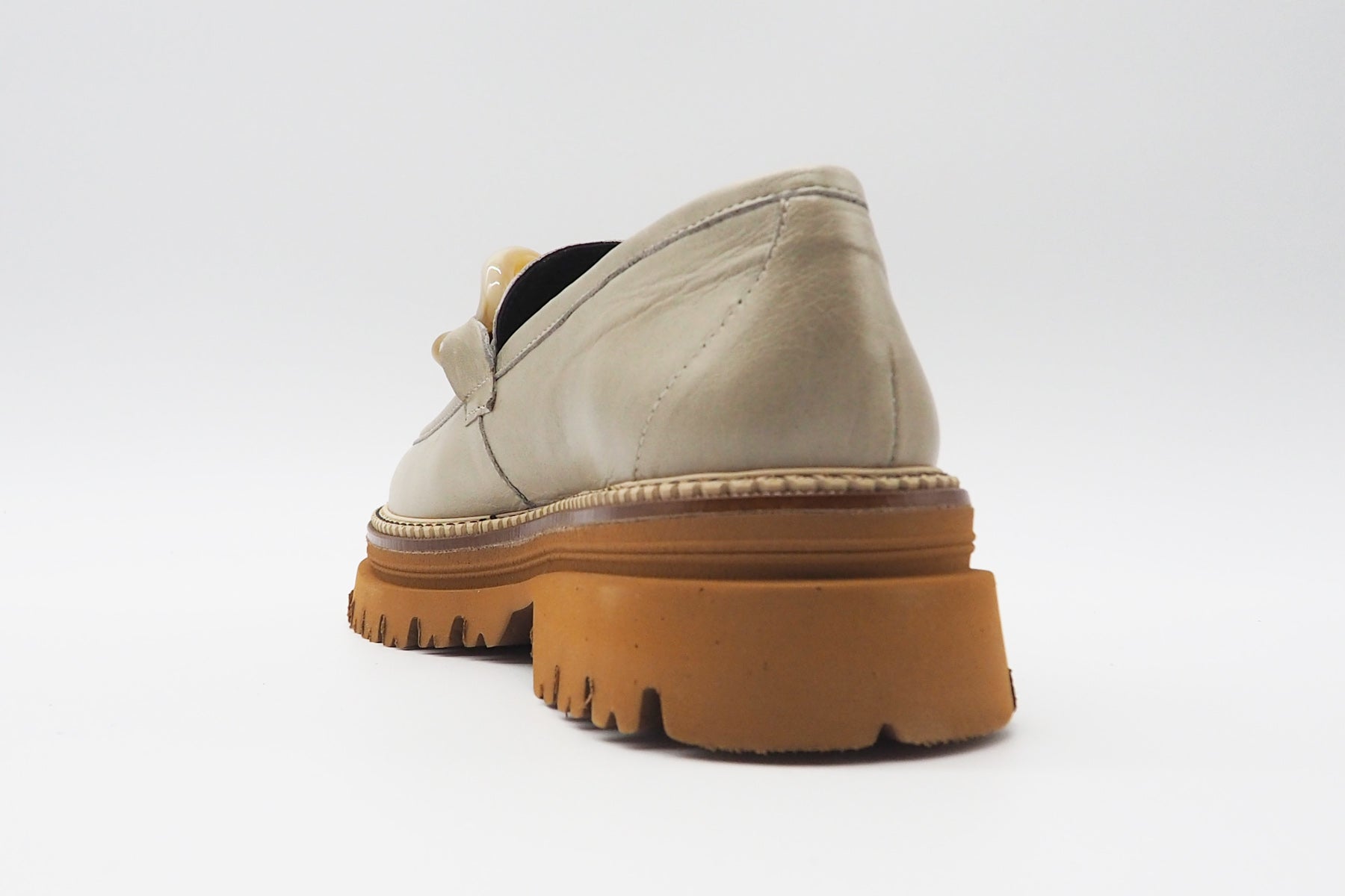 Damen Loafer aus Leder in Beige - Absatz 5cm Damen Loafers & Schnürer Maripé