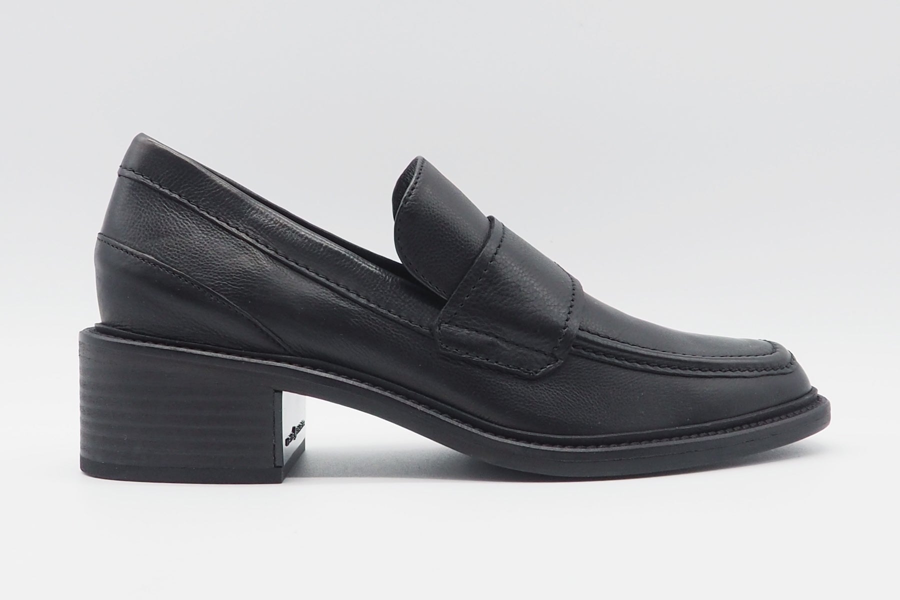 Damen Loafer aus Leder in Schwarz - Stick - Absatz 4,5cm Damen Loafers & Schnürer Kennel & Schmenger