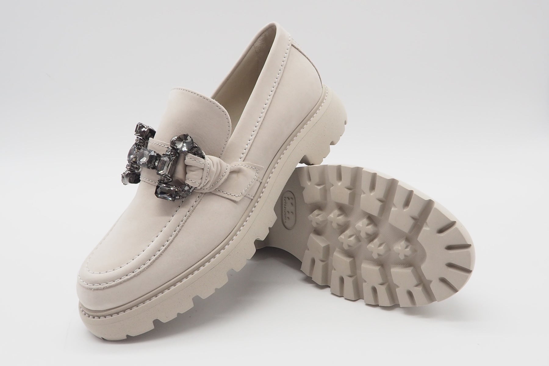 Damen Loafer aus Nubukleder in Sand mit Kristallschnalle - PRINT - Absatz 3cm Damen Loafers & Schnürer Kennel & Schmenger