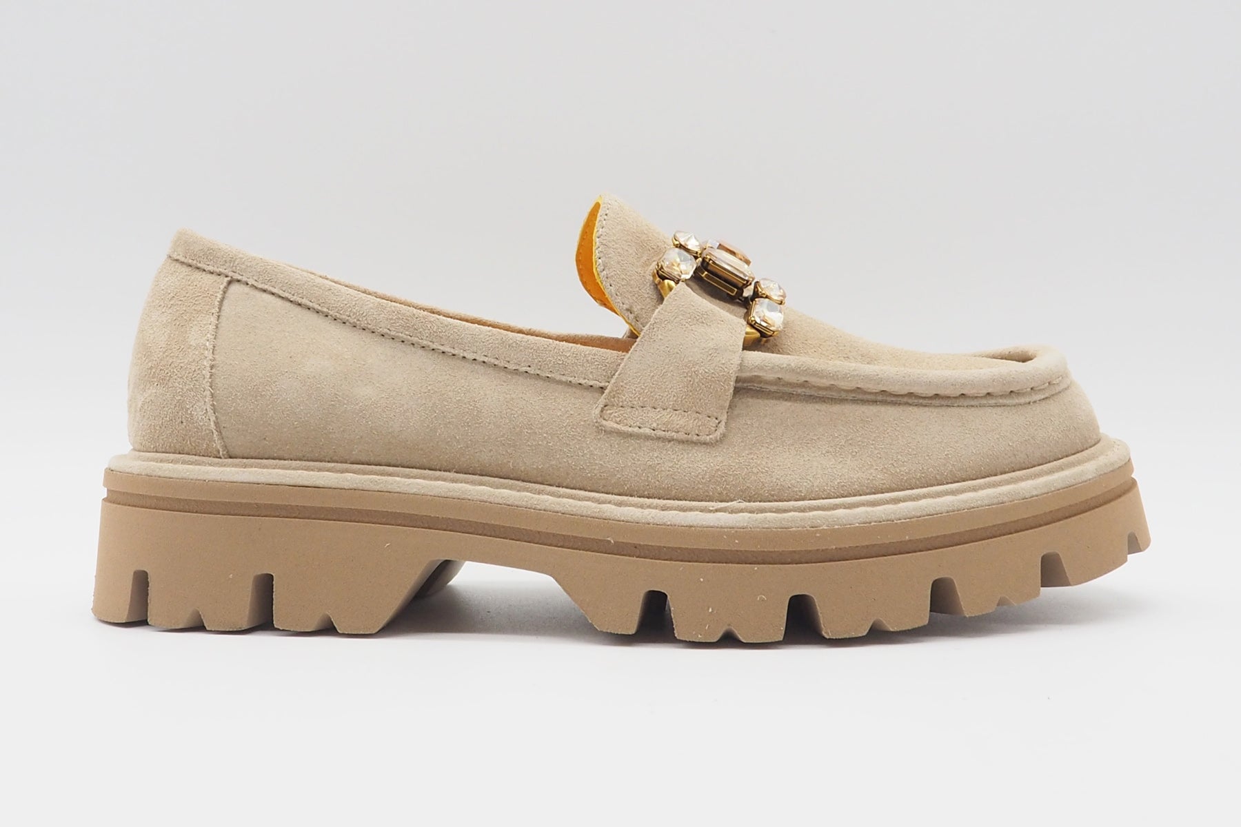 Damen Loafer aus Veloursleder in Beige - Frida - Absatz 2cm Damen Loafers & Schnürer Mara Bini