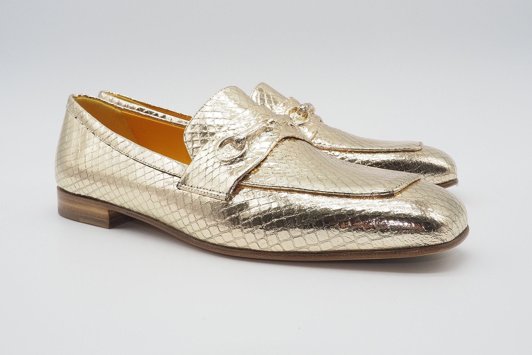 Damen Loafer - Karreeform in Platin mit verdeckter Trense Damen Loafers Mara Bini