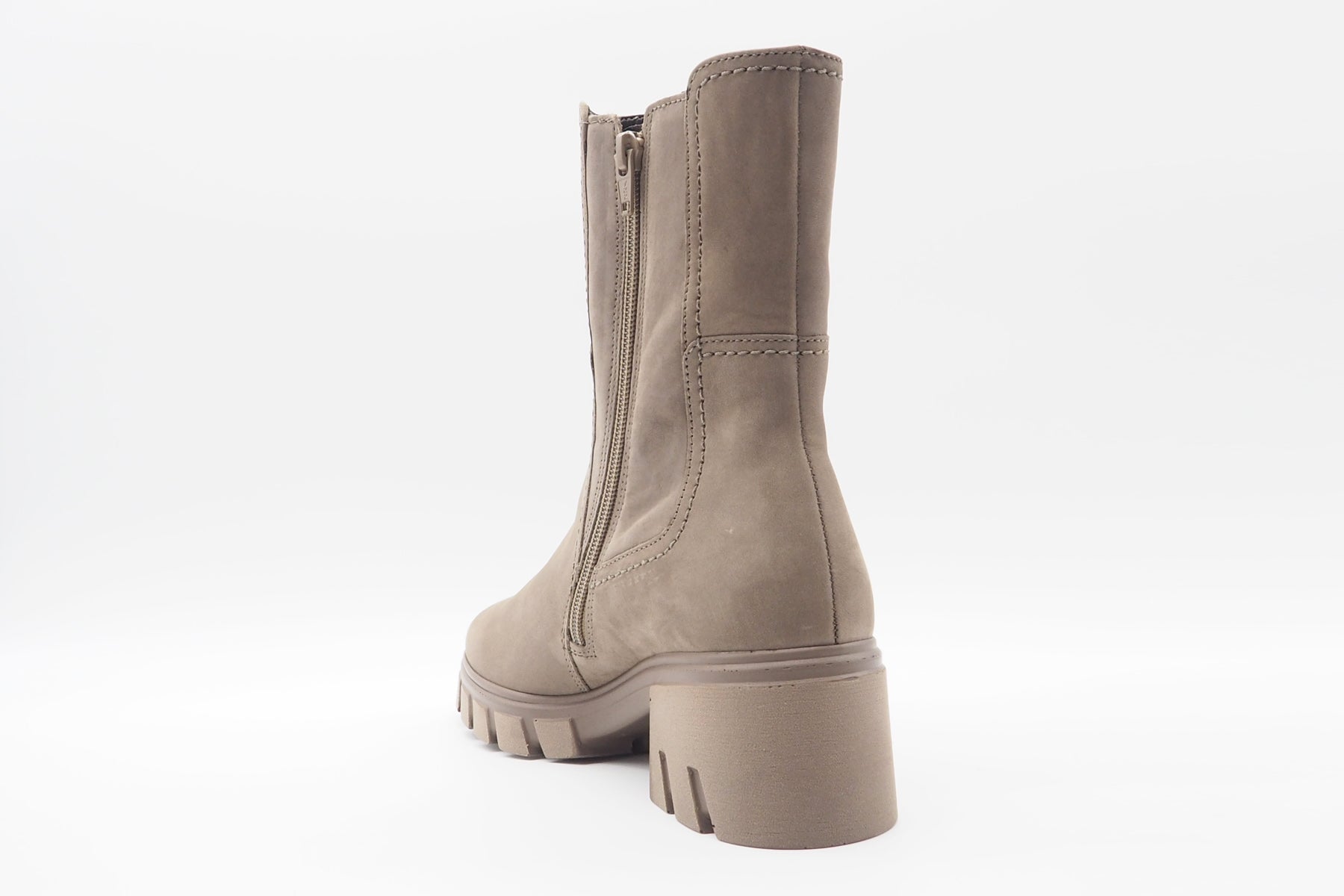 Damen Long Chelsea aus Nubukleder in Fango - Absatz 6cm Damen Boots & Booties Gabor