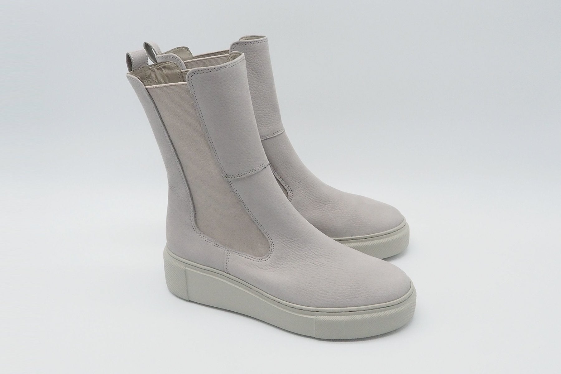 Damen Longchelsea Boot aus Nubukleder in hellem Beige Damen Boots Paul Green