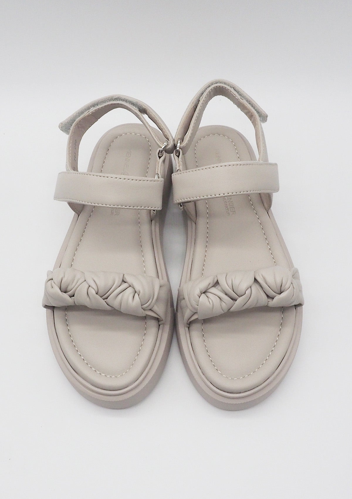 Damen Plateau-Sandale aus Nappaleder in Creme Damen Sandalen Kennel & Schmenger