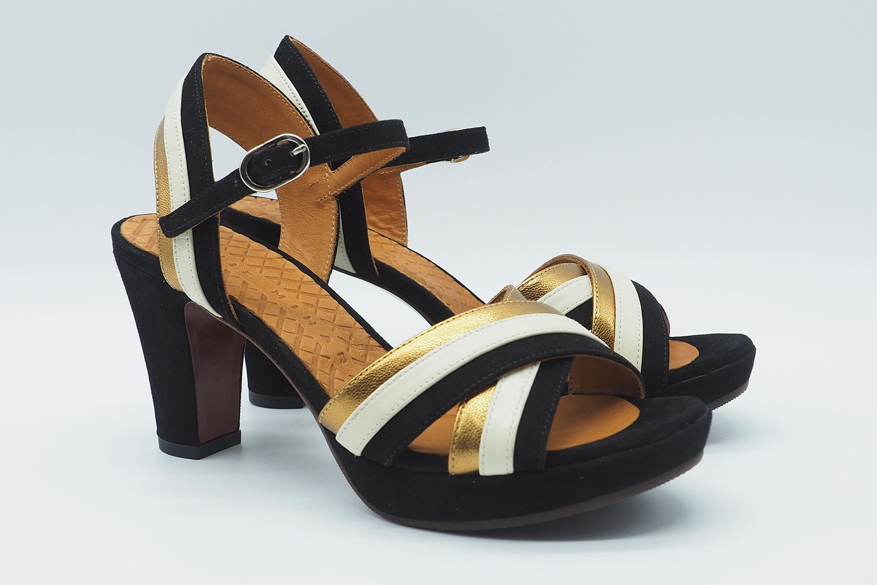 Damen Plateausandale in Veloursleder - Schwarz, Gold & Creme Damen Sandalen Chie Mihara