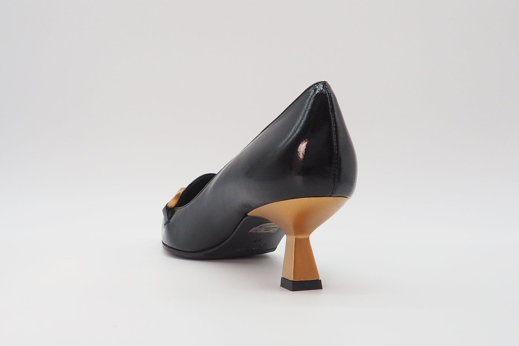 Damen Pumps aus Lackleder in Schwarz - Absatz 5cm Damen Pumps & Slings Chantal