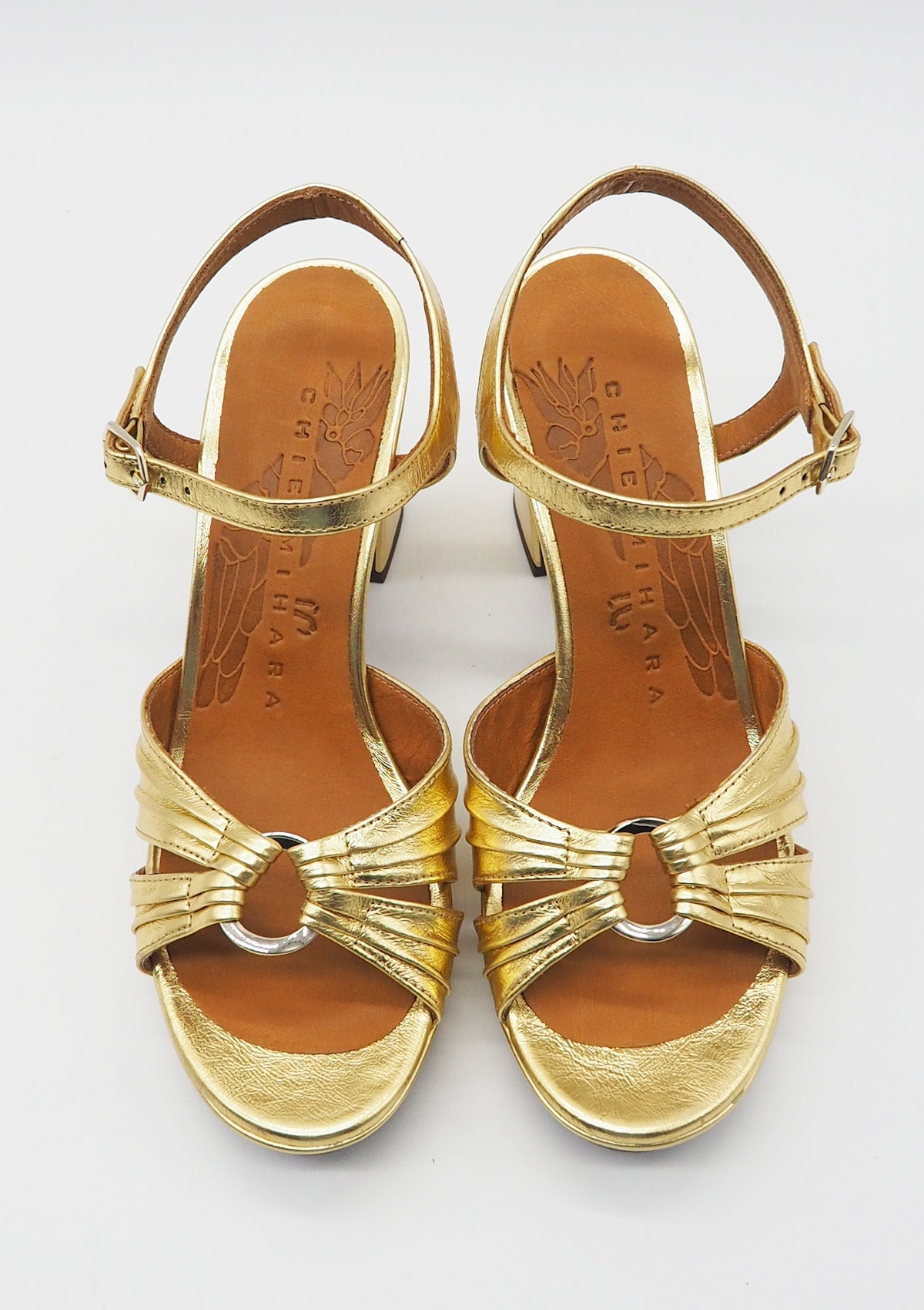 Damen Sandale aus Metallicleder in Gold - Absatz 8,5cm Damen Sandalen Chie Mihara