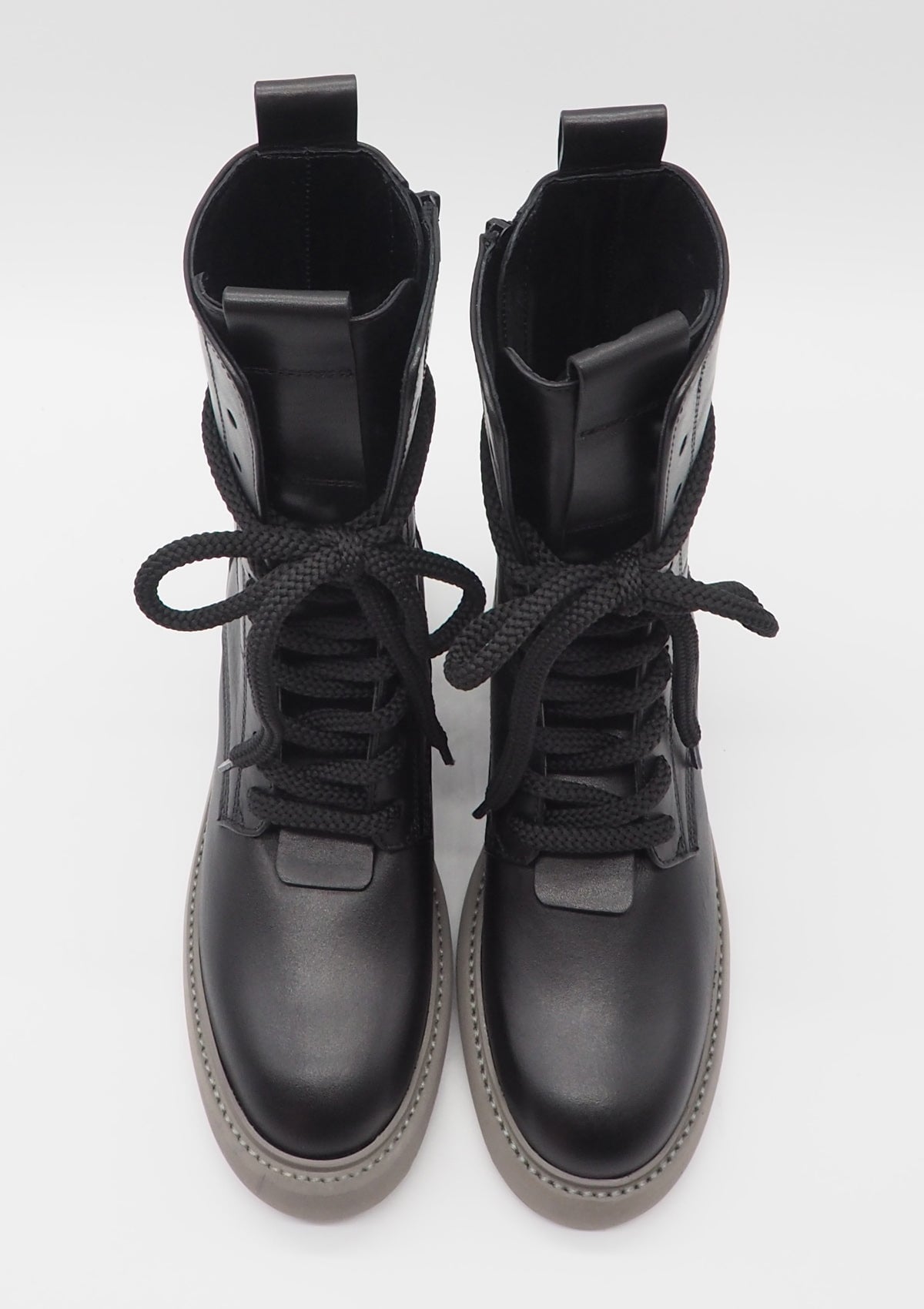 Damen Schnürboots aus Glattleder in Schwarz - Absatz 8cm Damen Schnürboots Kennel & Schmenger