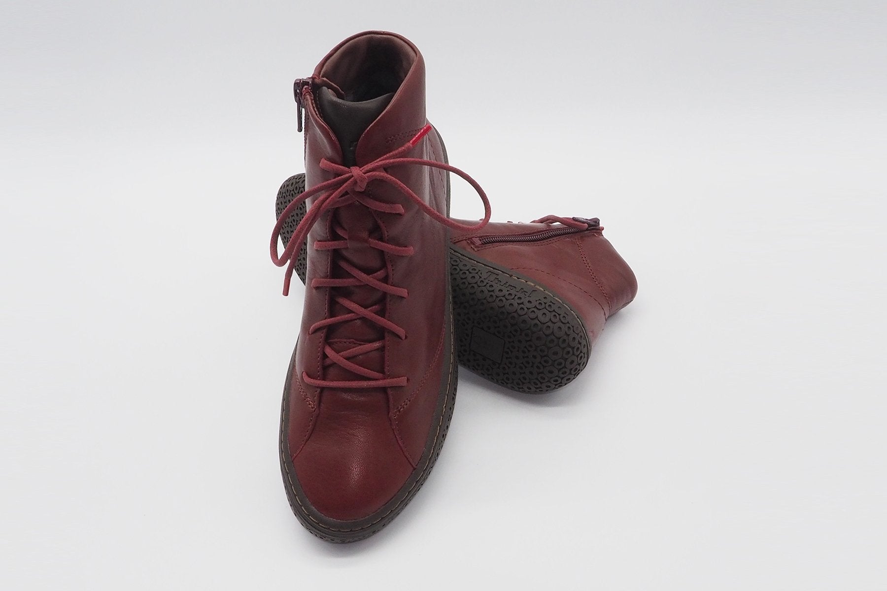 Damen Schnürboots aus Leder in Rot mit Naturfussbett Damen Schnürboots Think