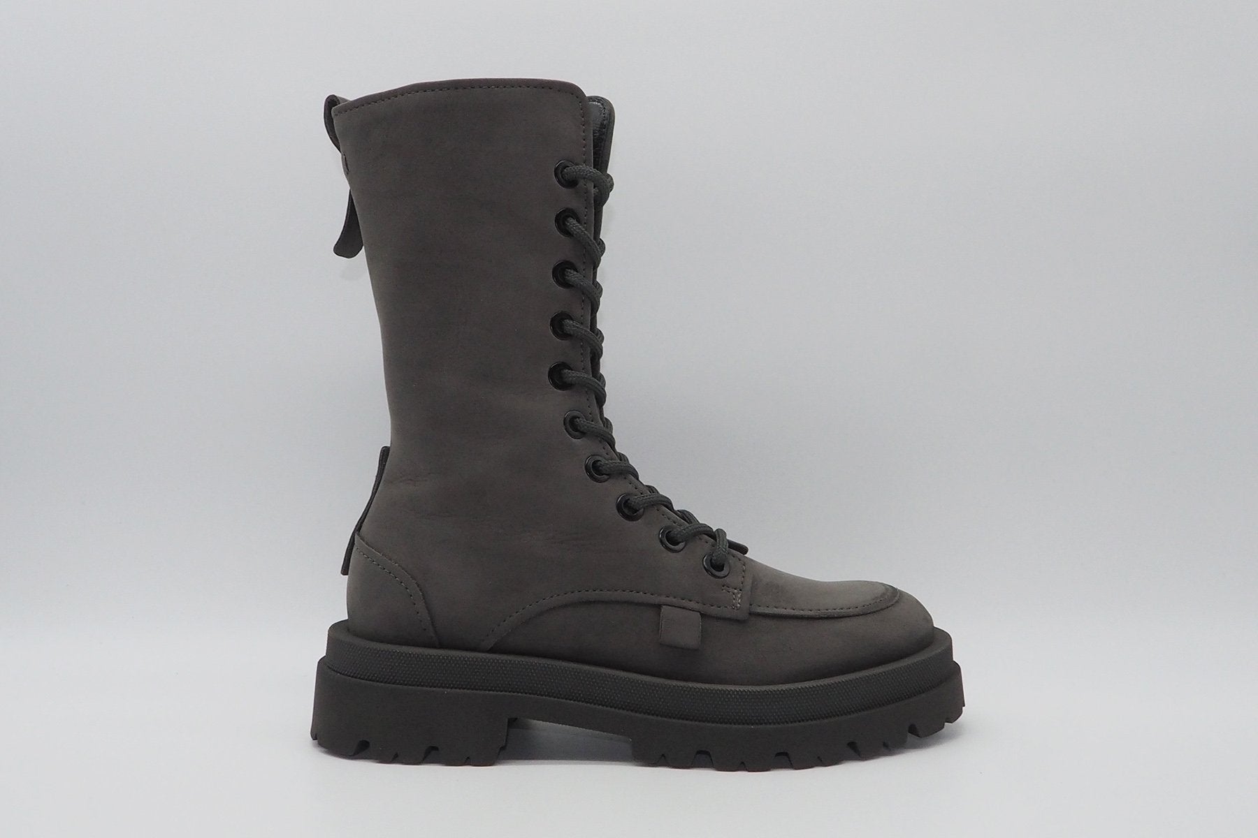 Damen Schnürboots aus Nubukleder in Grau Damen Schnürboots Kennel & Schmenger